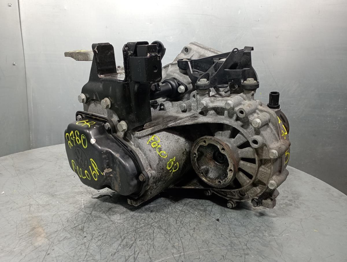 Caixa de velocidades manual VOLKSWAGEN Polo (6R, 6C) Imagem-3