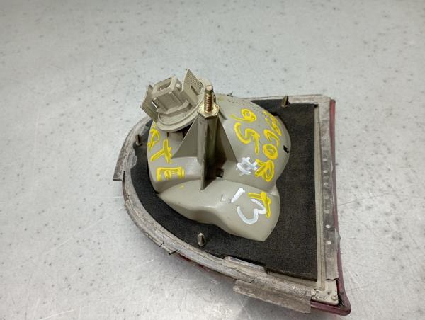 Feu de coffre Gauche FORD Escort VI Carrinha (GAL, ANL) Imagem-2