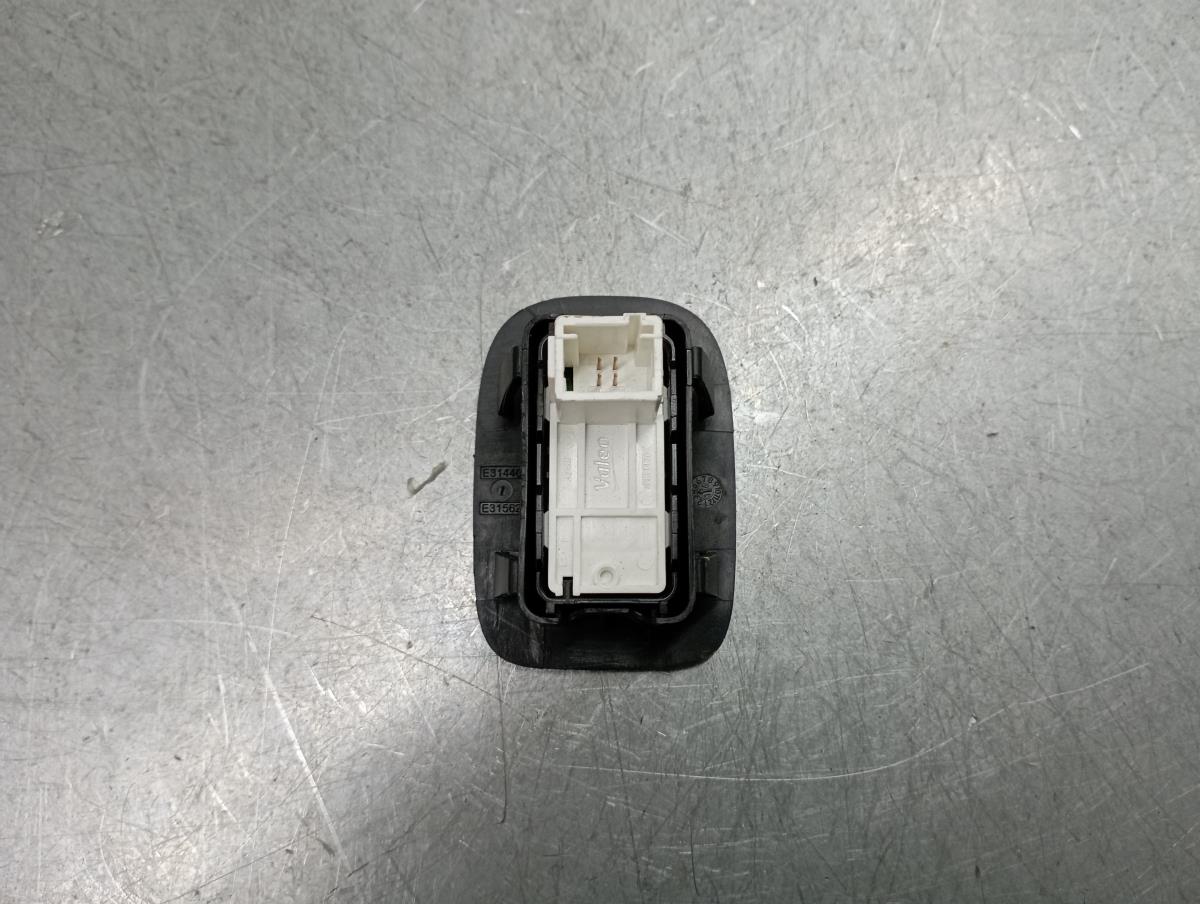 Mando / interruptor elevalunas delantero derecho PEUGEOT 2008 I (CU_) Imagem-1