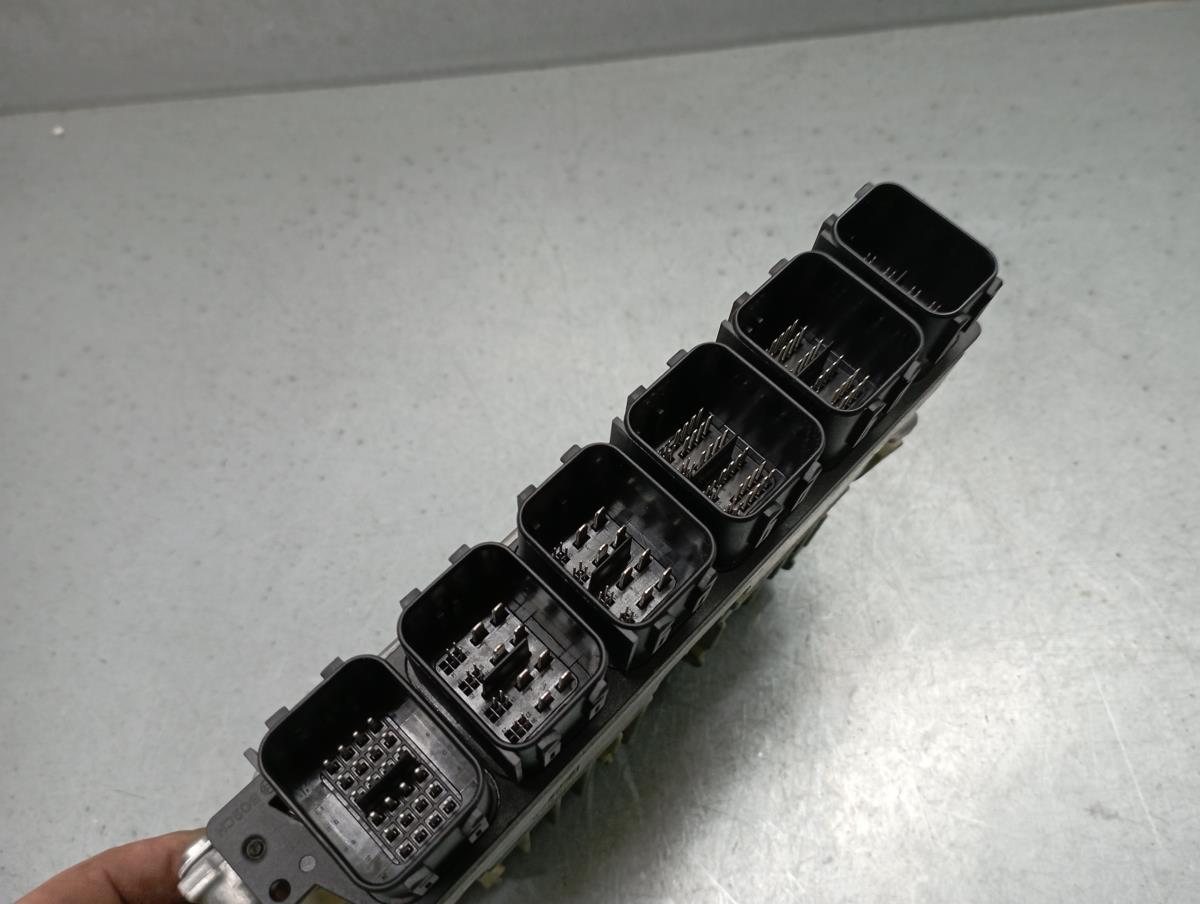 Centralina motor / ECU BMW 3 (G20, G80) Imagem-2