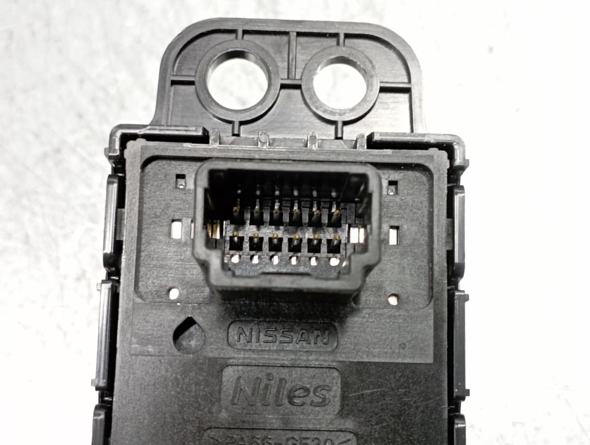 Botão / interruptor travão de parque NISSAN Qashqai II (J11) Imagem-2