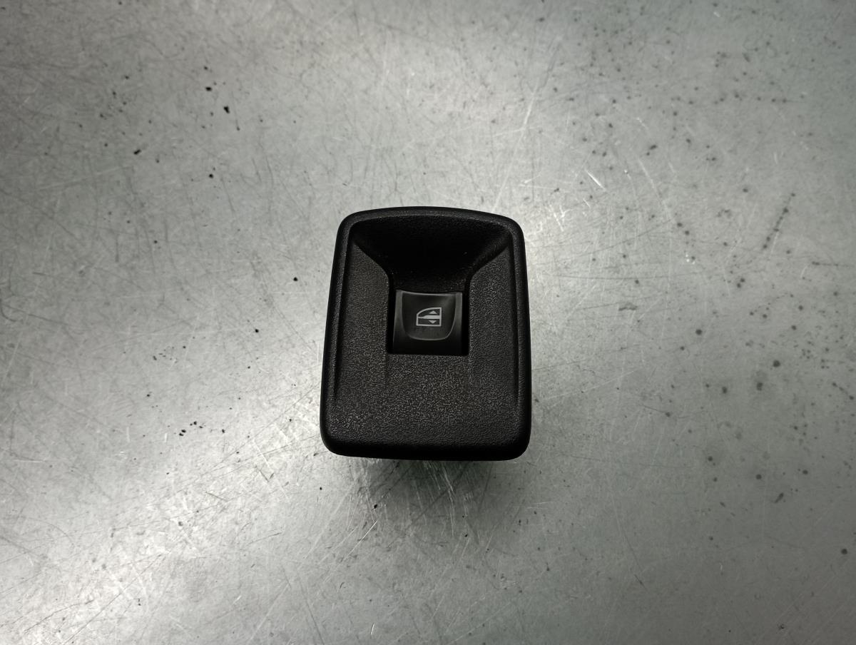 Mando / interruptor elevalunas delantero derecho DACIA Sandero II (5S_)