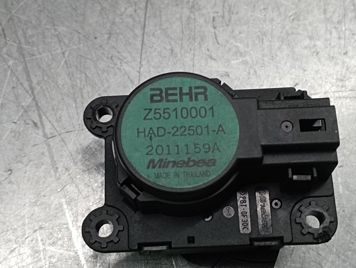 Motor del compuerta de la calefacción PEUGEOT 308 SW II Imagem-2