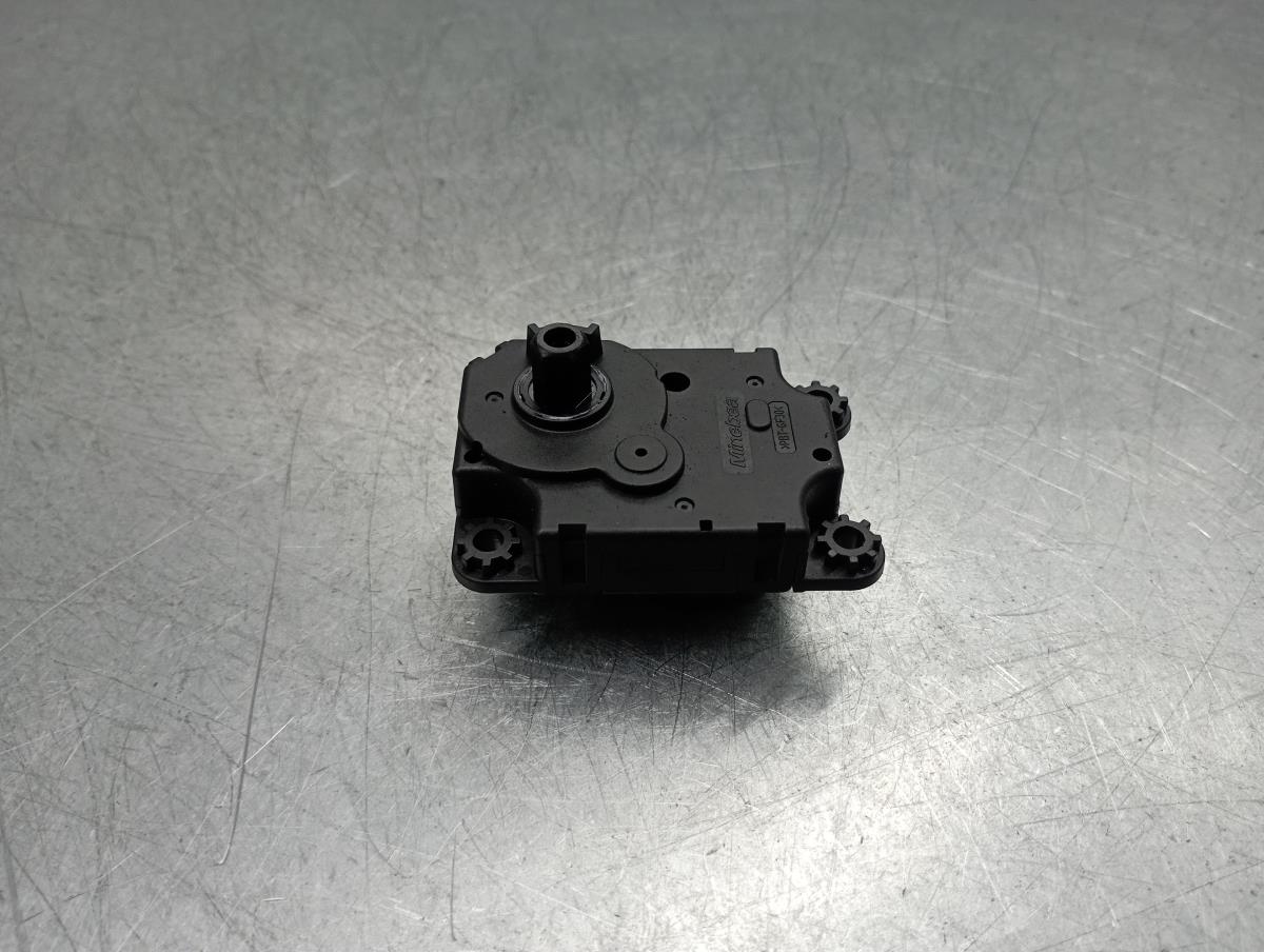 Motor del compuerta de la calefacción PEUGEOT 308 SW II Imagem-1