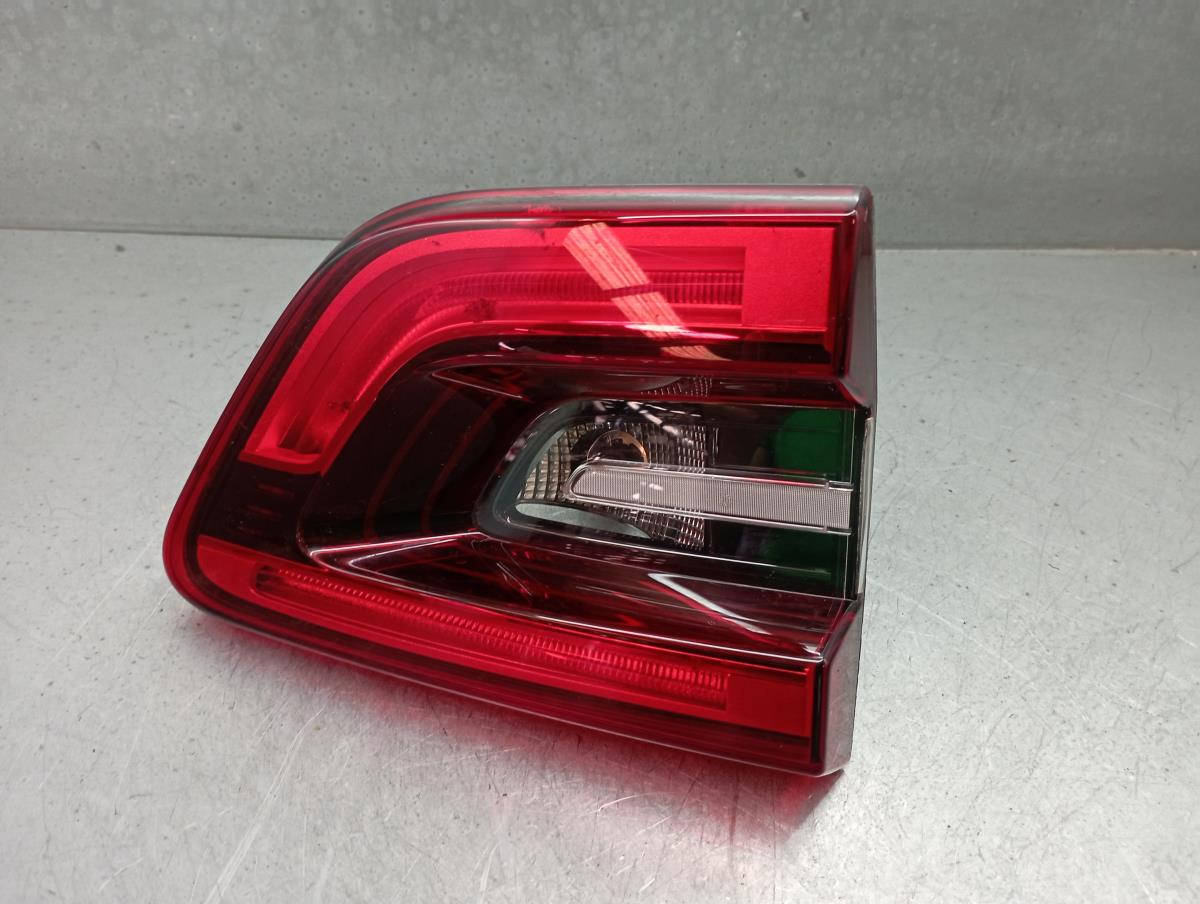 Left Tailgate light  RENAULT Kadjar (HA_, HL_)