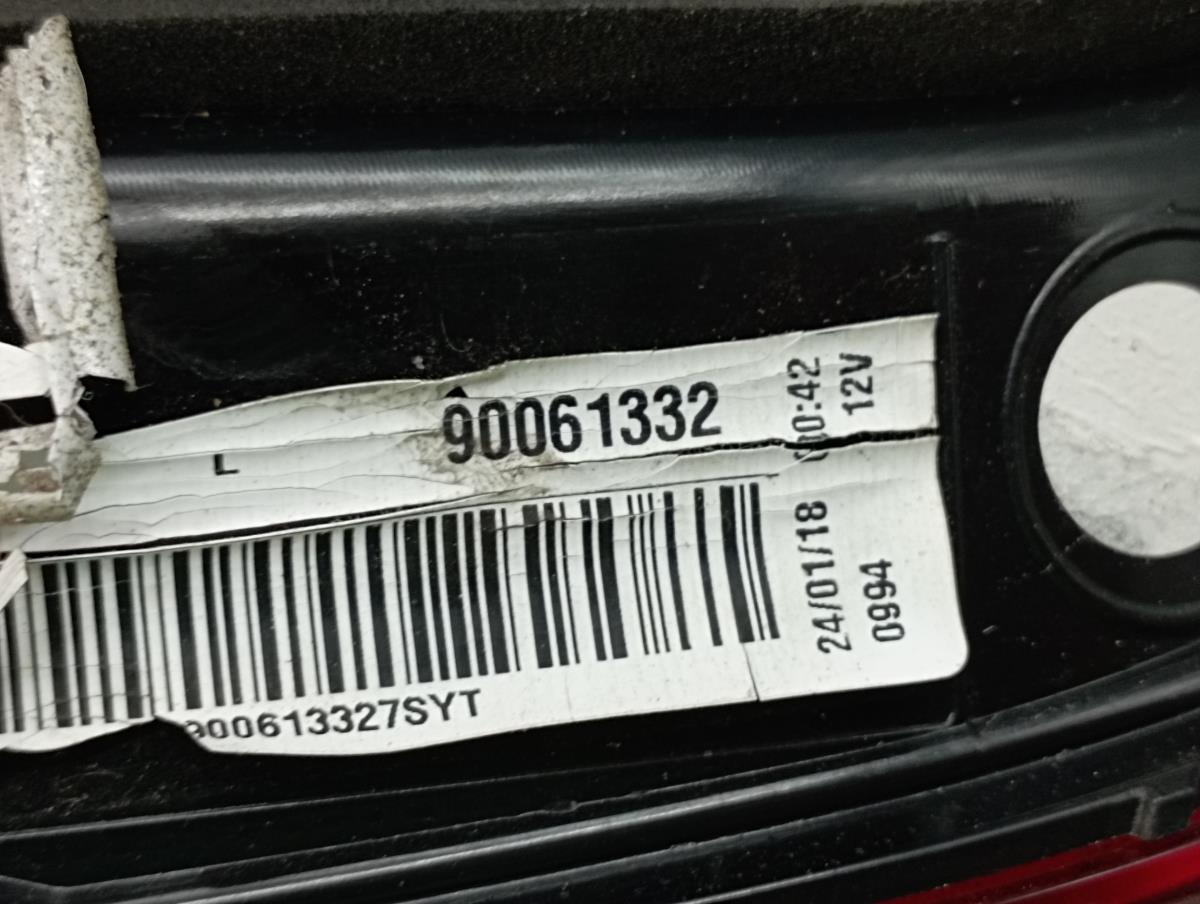 Feu de coffre Gauche RENAULT Kadjar (HA_, HL_) Imagem-4