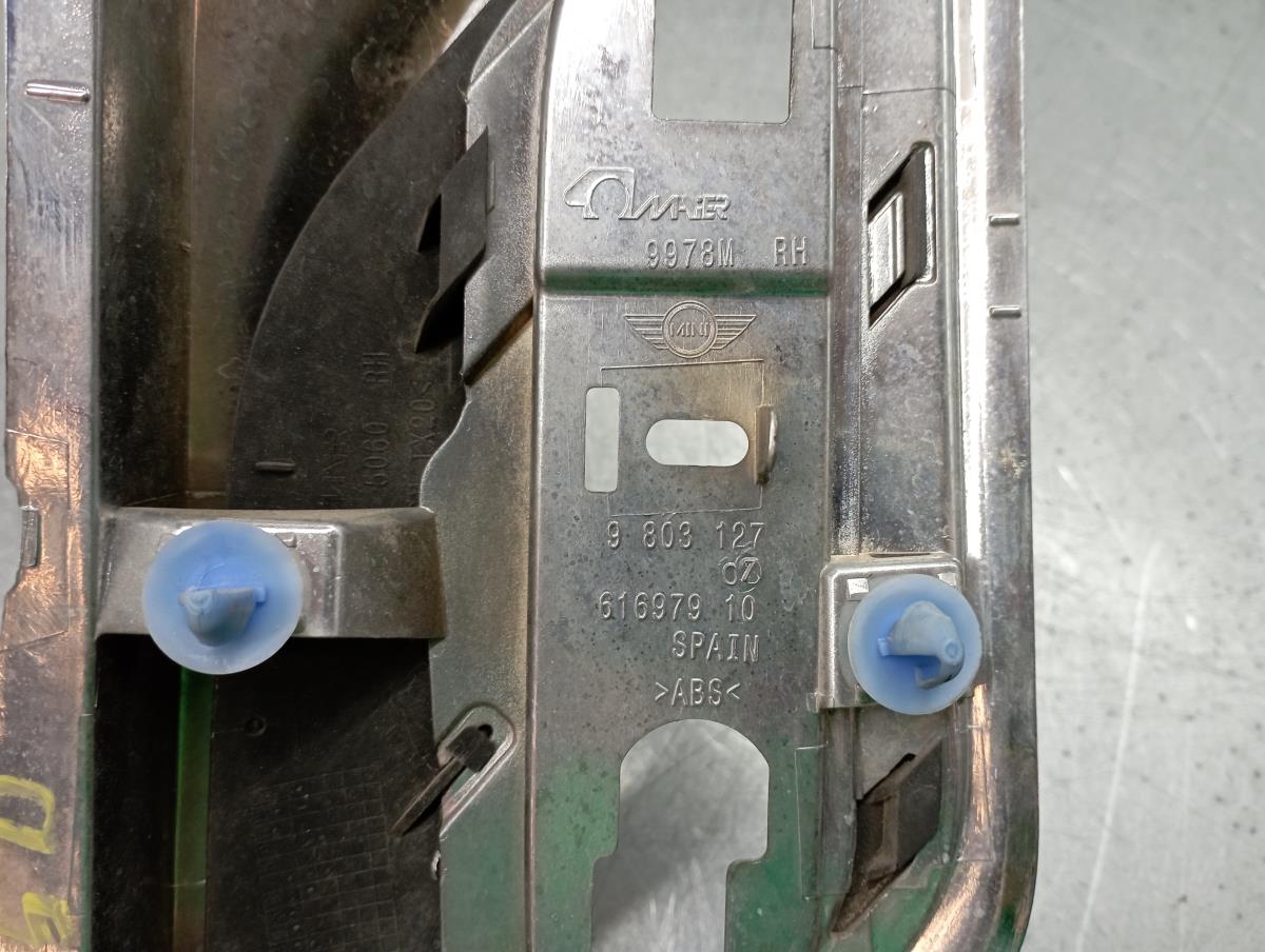 Moulure pare-chocs avant Droite MINI Mini Countryman (R60) Imagem-3