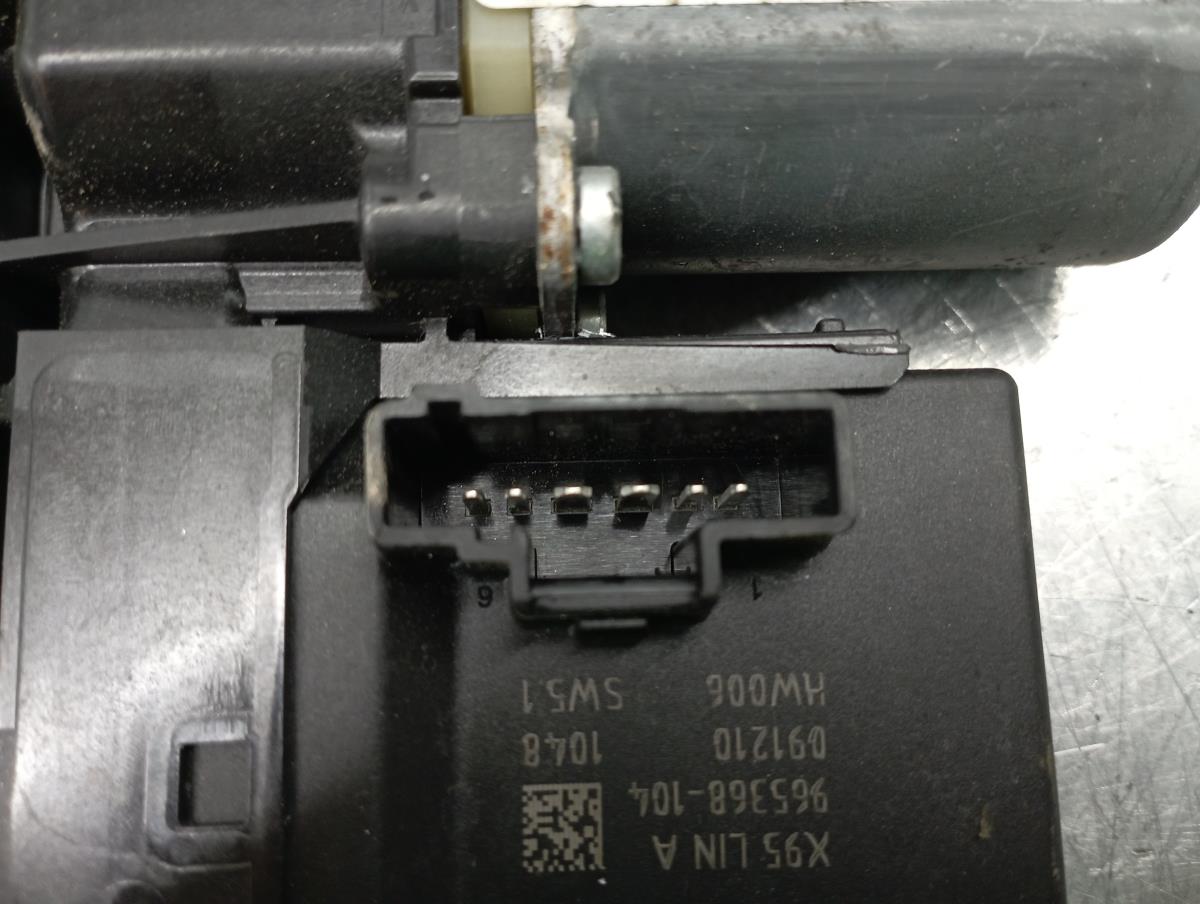 Motor vidro frente direito RENAULT Megane III Grandtour (KZ0/1) Imagem-2