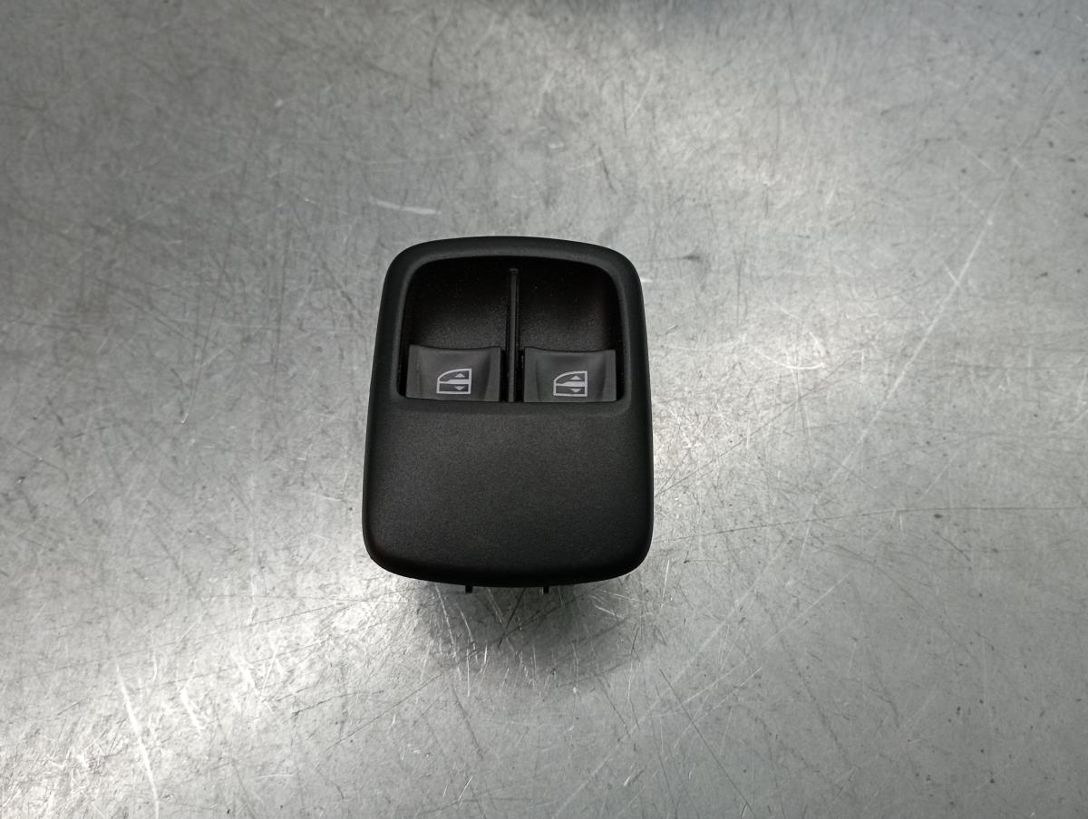 Left Front window control SMART ForFour (453)