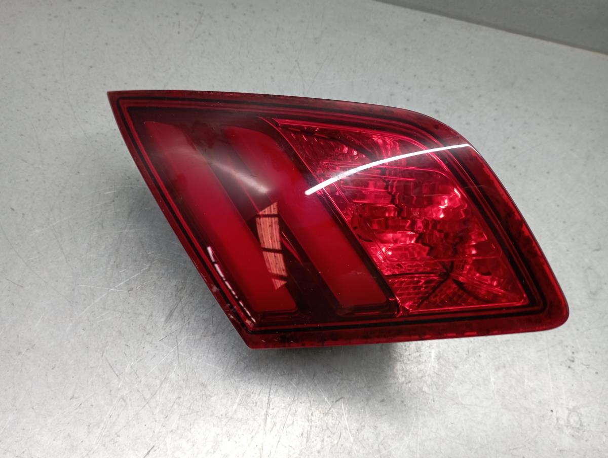 Feu de coffre Gauche PEUGEOT 308 II