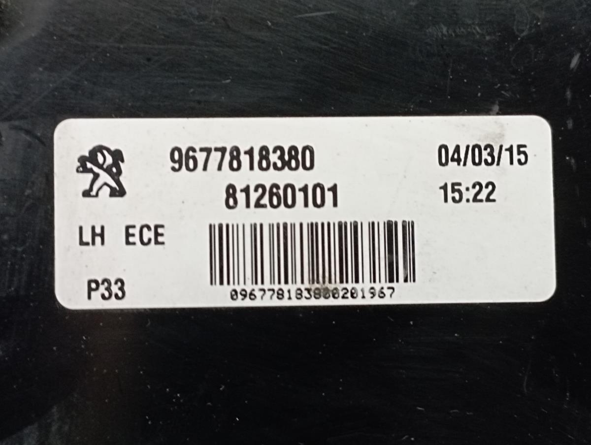 Feu de coffre Gauche PEUGEOT 308 II Imagem-3