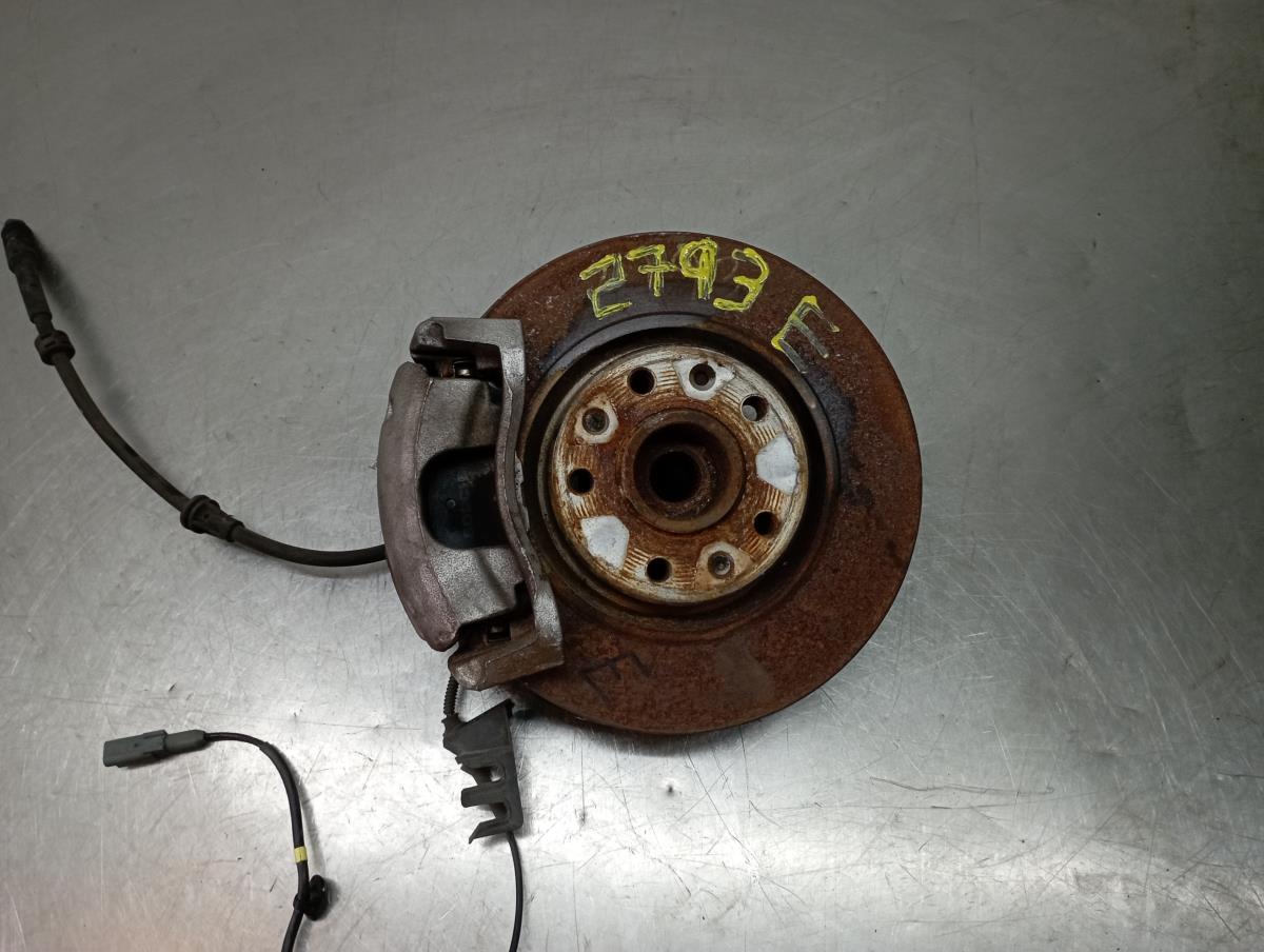 Left front steering knuckle PEUGEOT 308 II