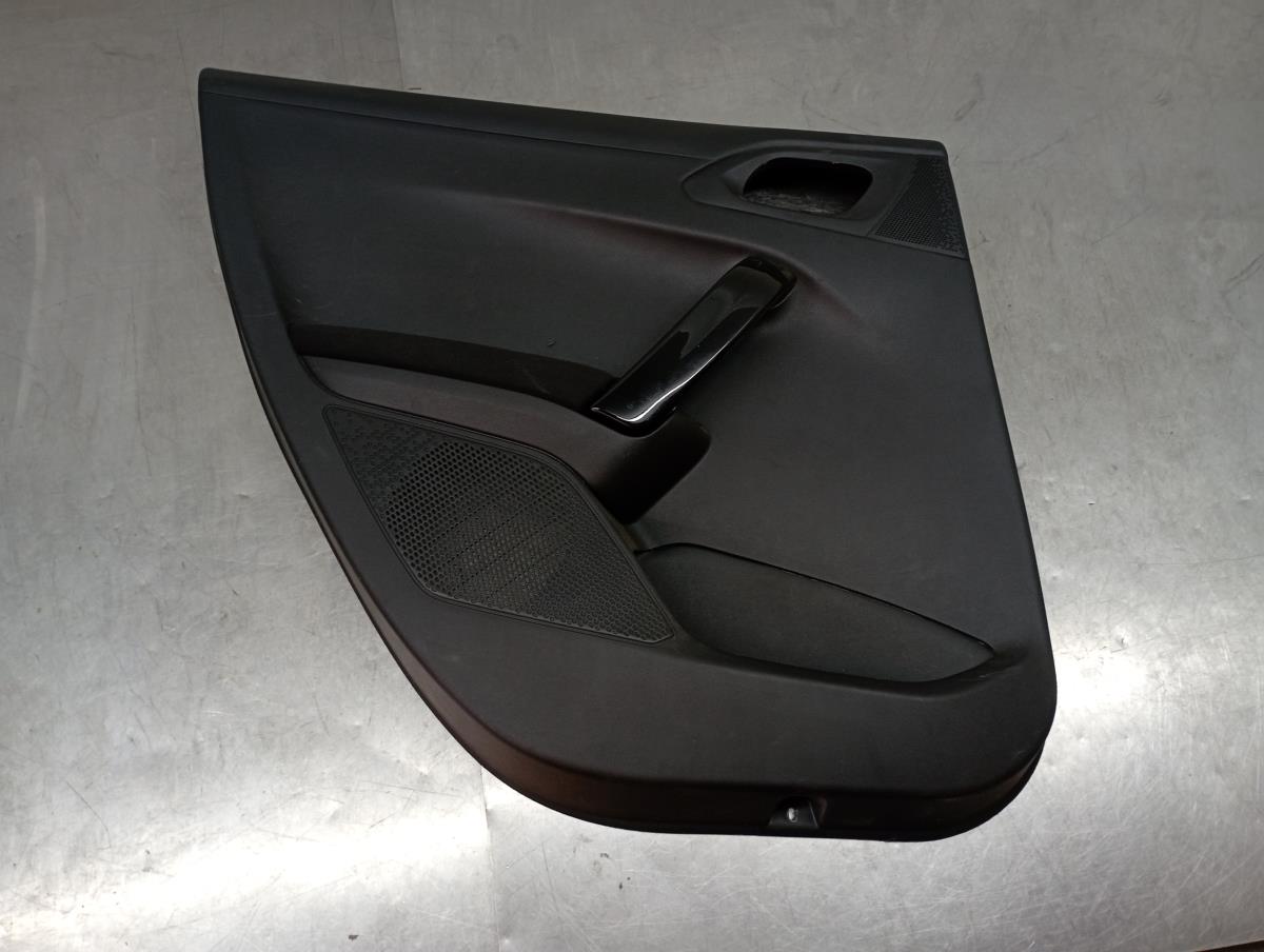 Forra porta / quartela trás esquerda PEUGEOT 208