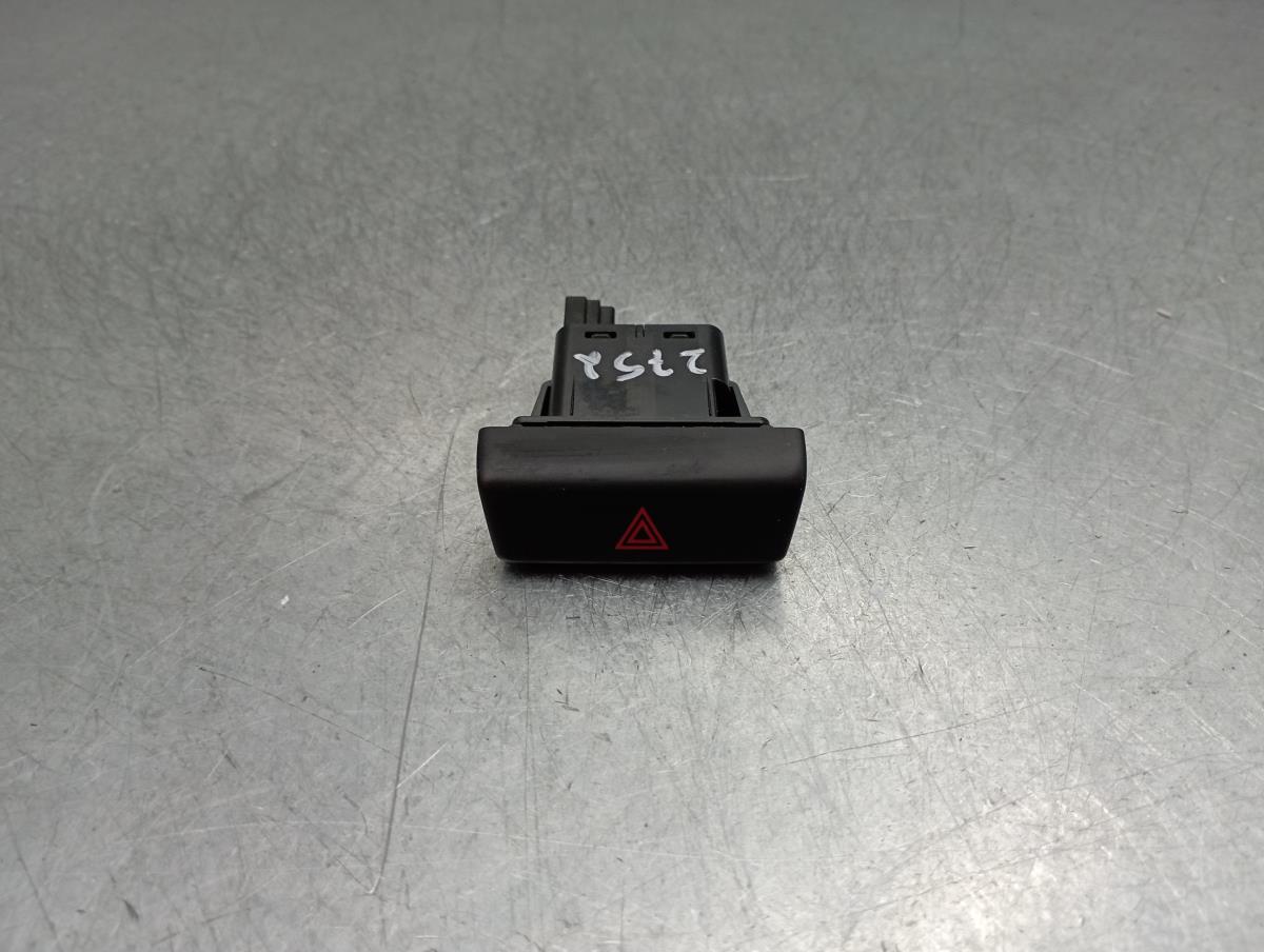 Botão / interruptor 4 piscas MAZDA CX-3 (DK)