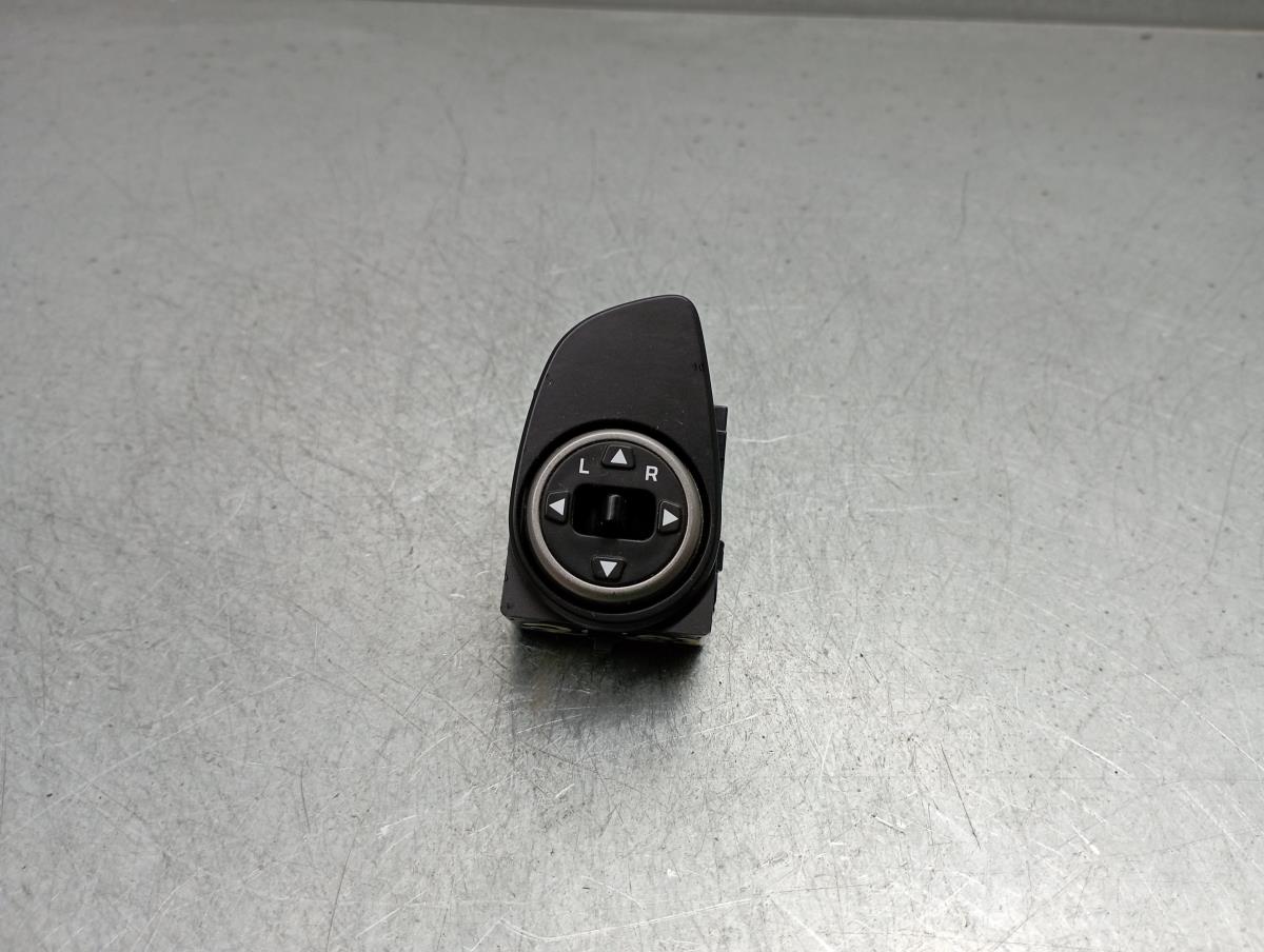 Commande des rétroviseurs HYUNDAI i20 (GB) Imagem-1