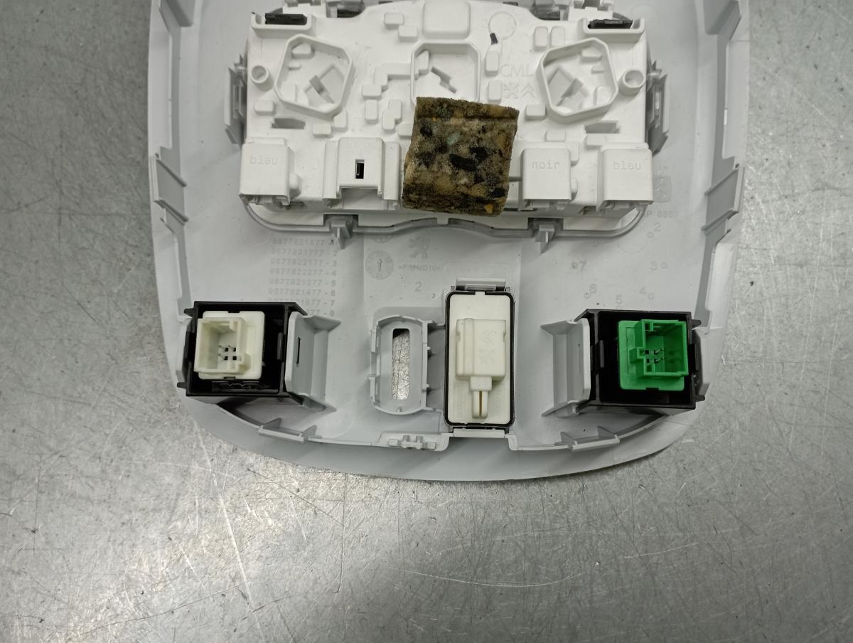 Plafonier frente PEUGEOT 308 II Imagem-3