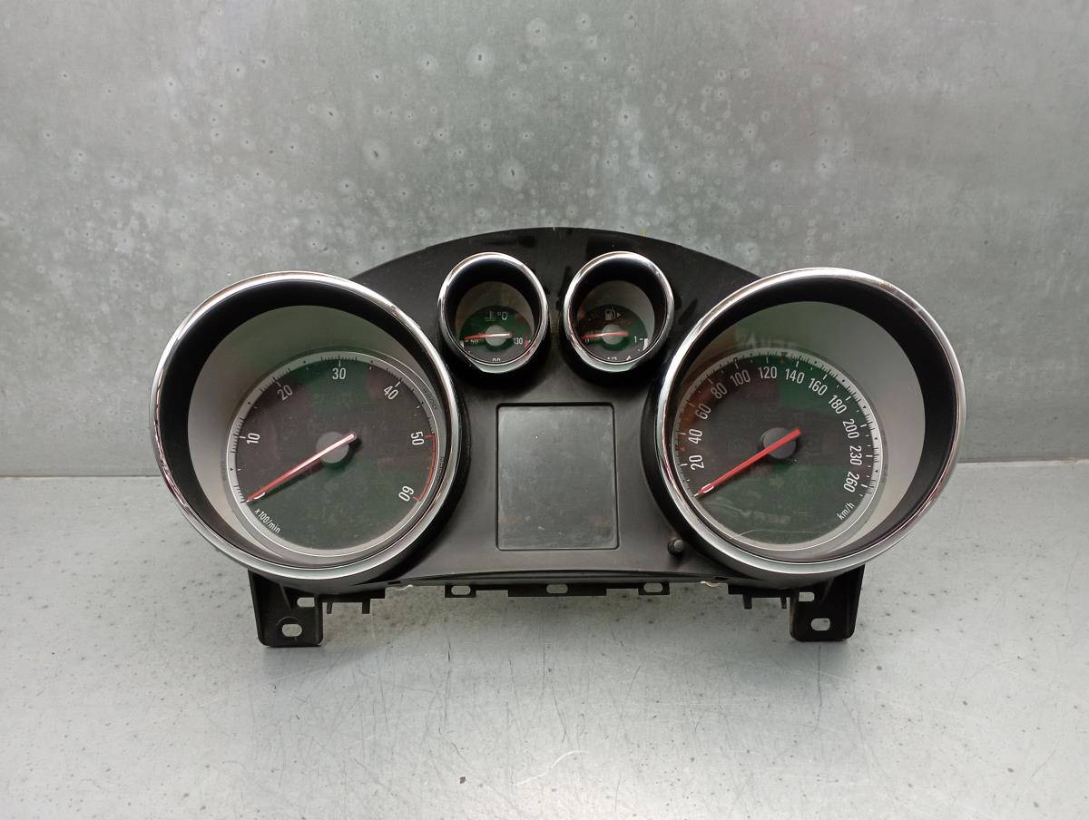Quadrante / painel de instrumentos OPEL Astra J