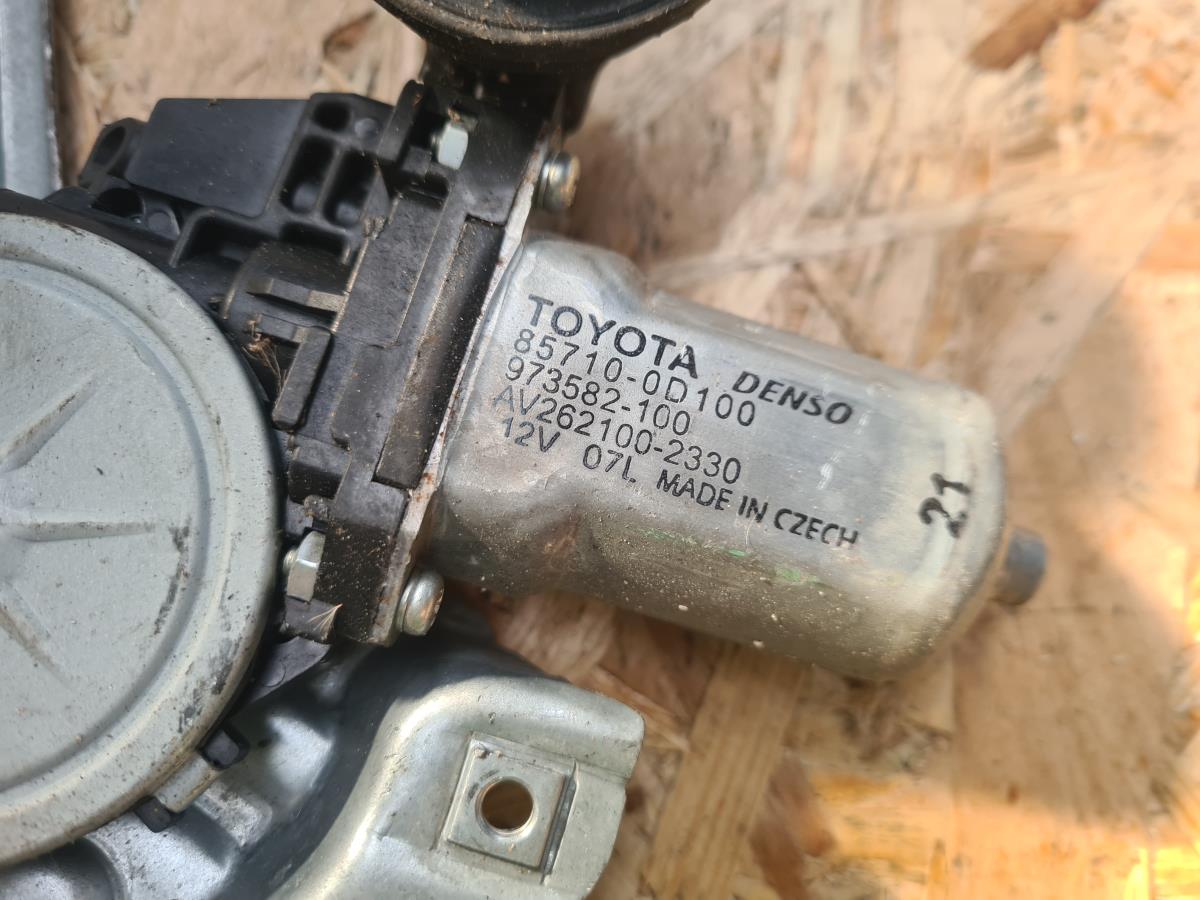 Elevador vidros trás esquerdo TOYOTA Auris Hatchback (_E15_) Imagem-2