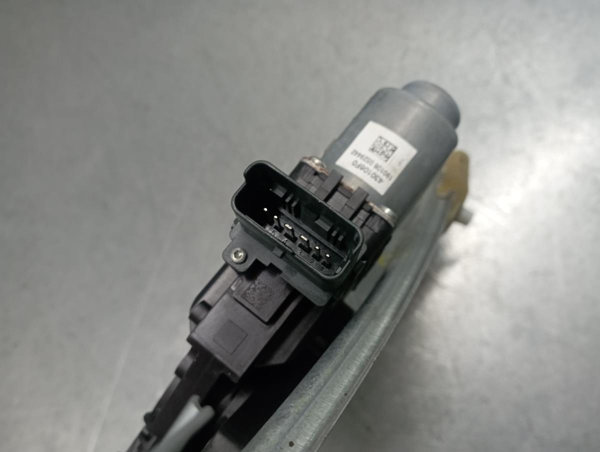 Elevador vidros trás direito RENAULT Megane IV (B9A/M_) Imagem-3