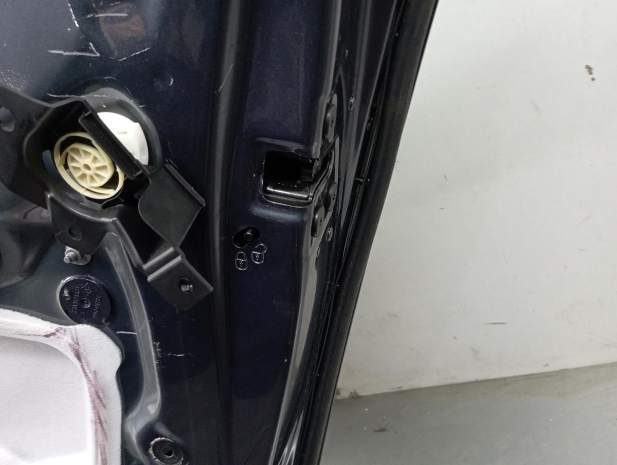 Serratura / chiusura posteriore destra RENAULT Megane IV (B9A/M_)