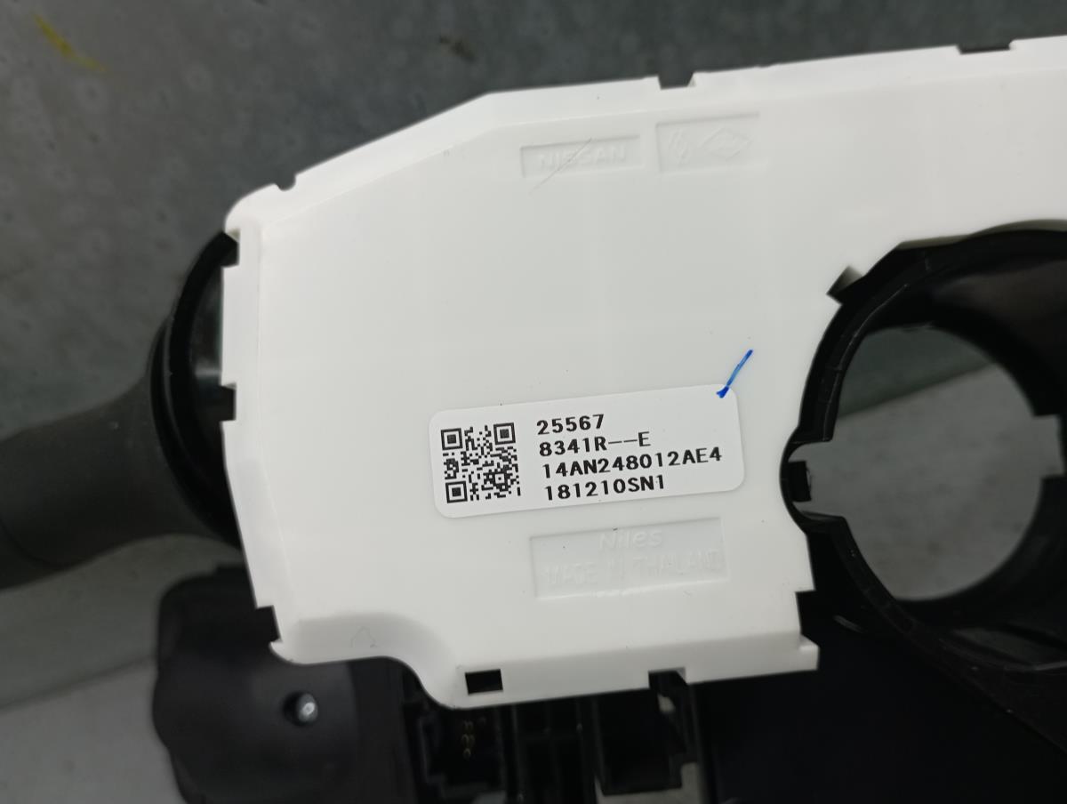 Ensemble leviers d'éclairage et essuie-glace RENAULT Megane IV (B9A/M_) Imagem-4