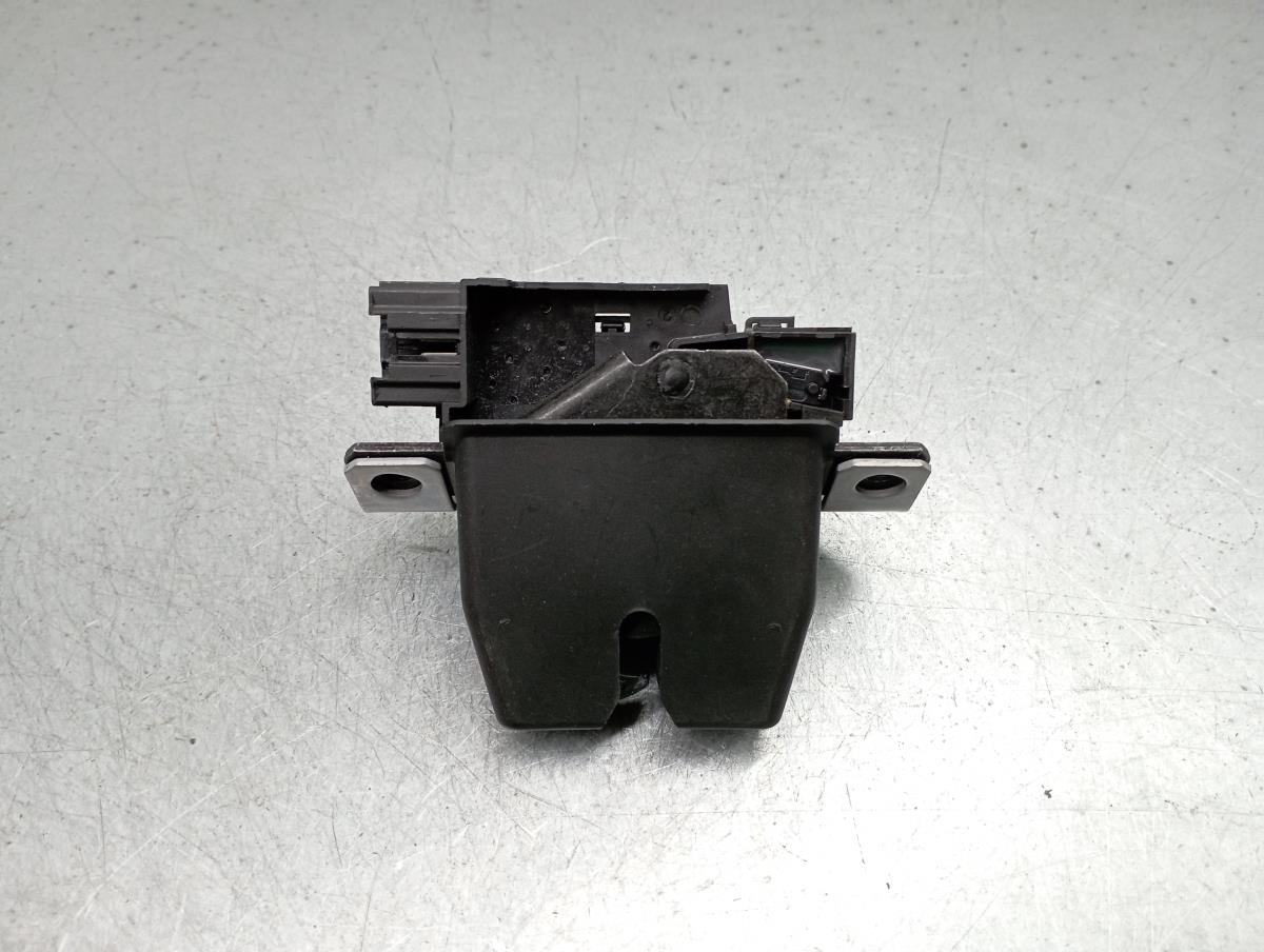 Fechadura / fecho da mala FORD Fiesta VII (HJ, HF)