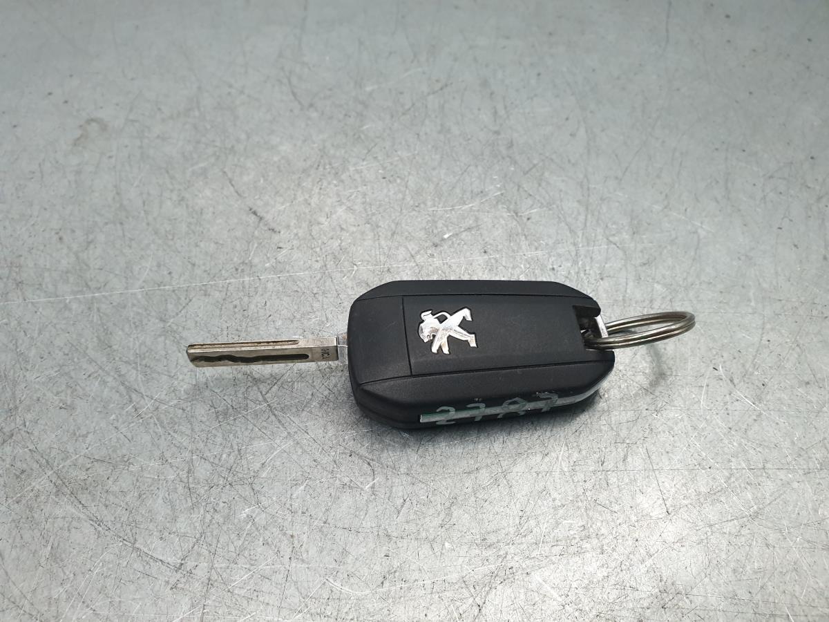 Borracha genérica PEUGEOT 208 II