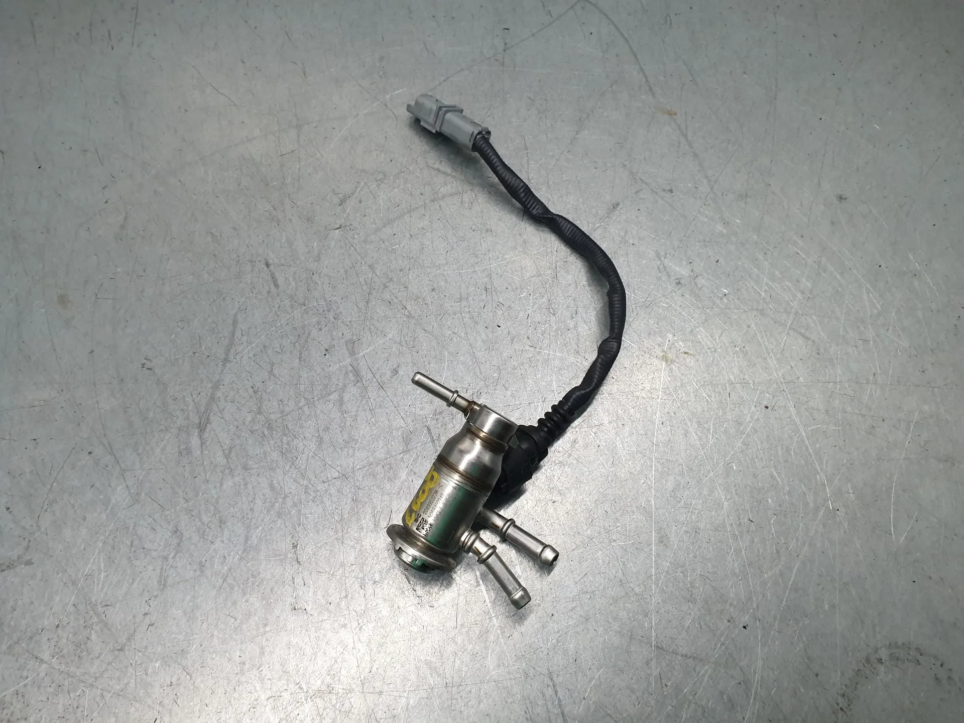 Iniettore AdBlue RENAULT Clio V (BF_)