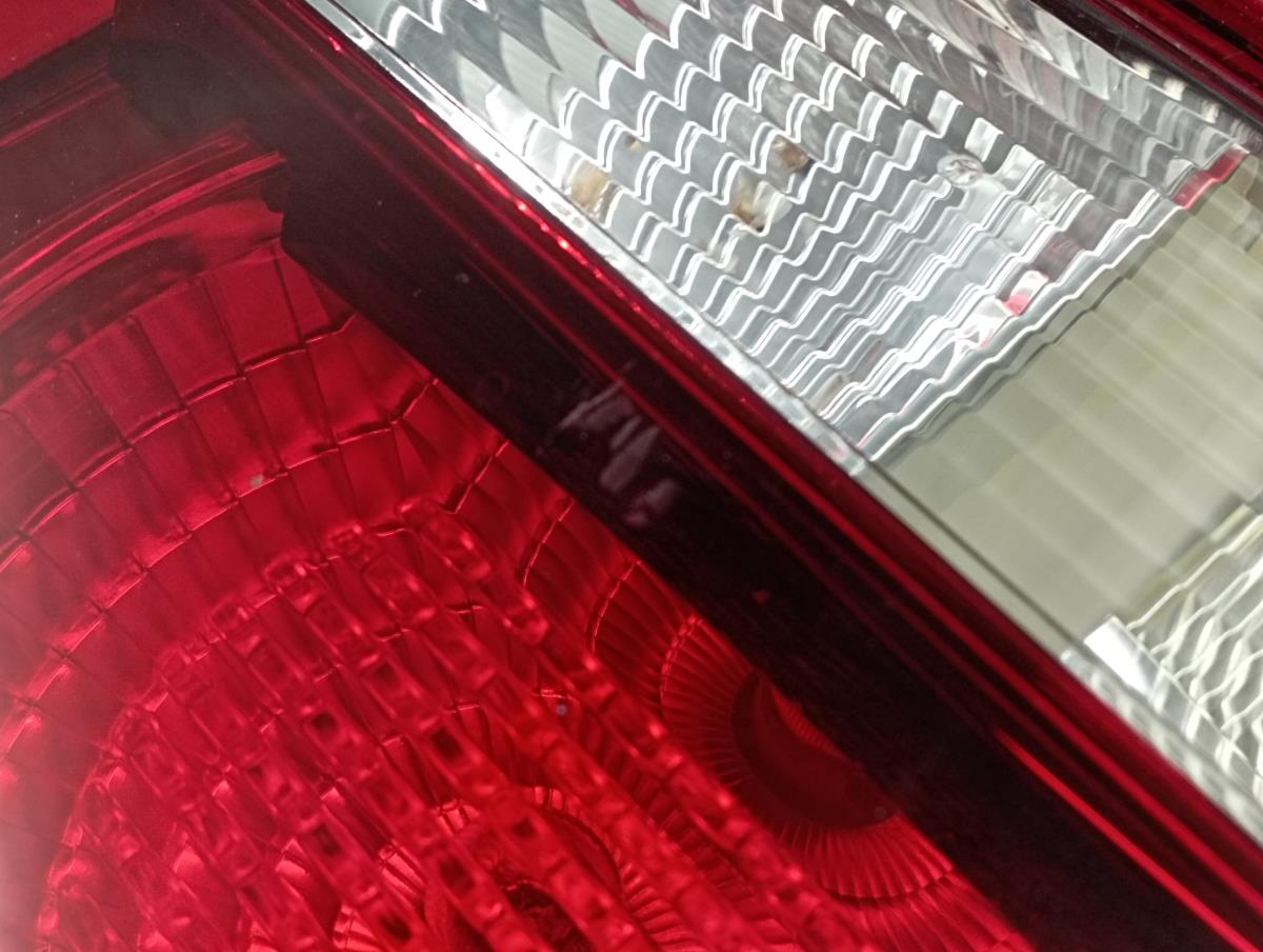 Fanale Destro Baule VOLKSWAGEN Golf VI (5K1) Imagem-1