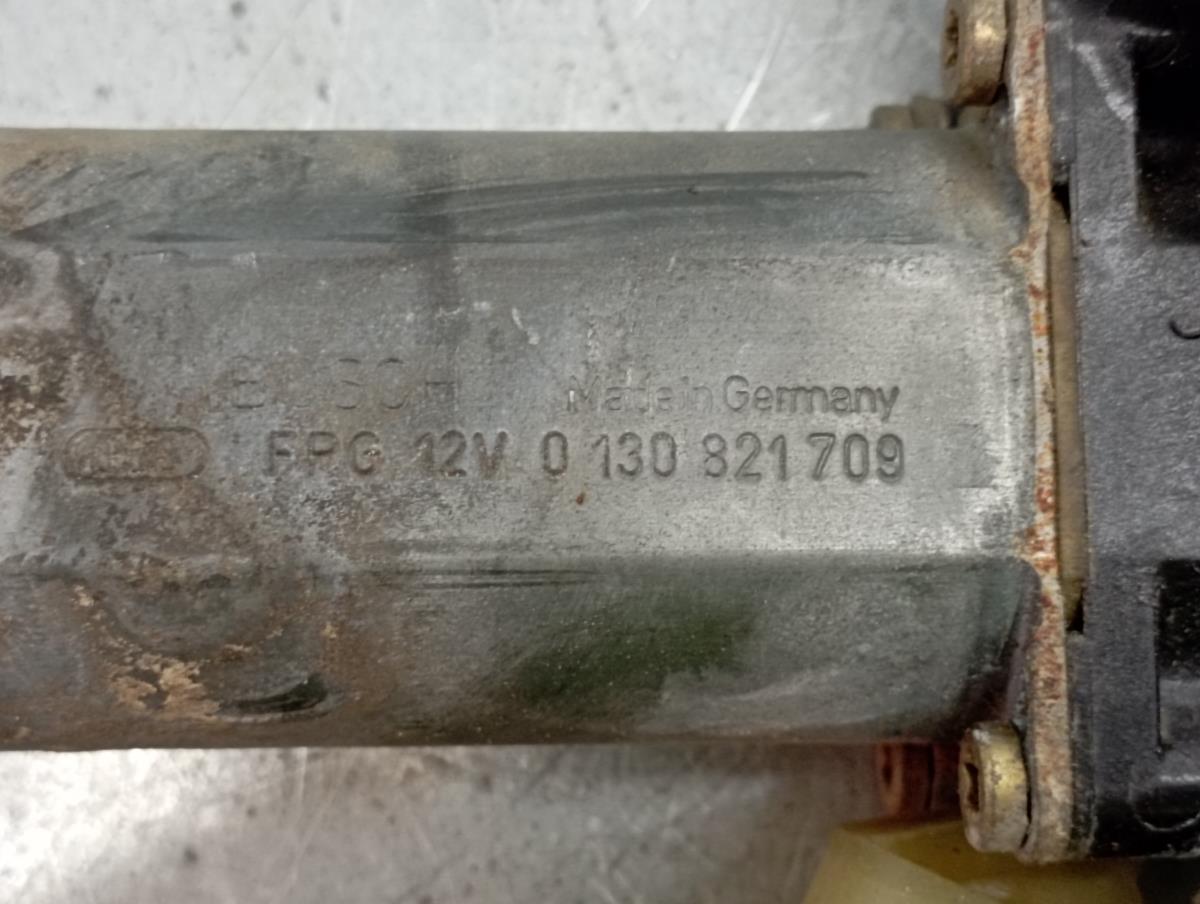 Elevador vidros frente direito MERCEDES-BENZ Classe C (W202) Imagem-3