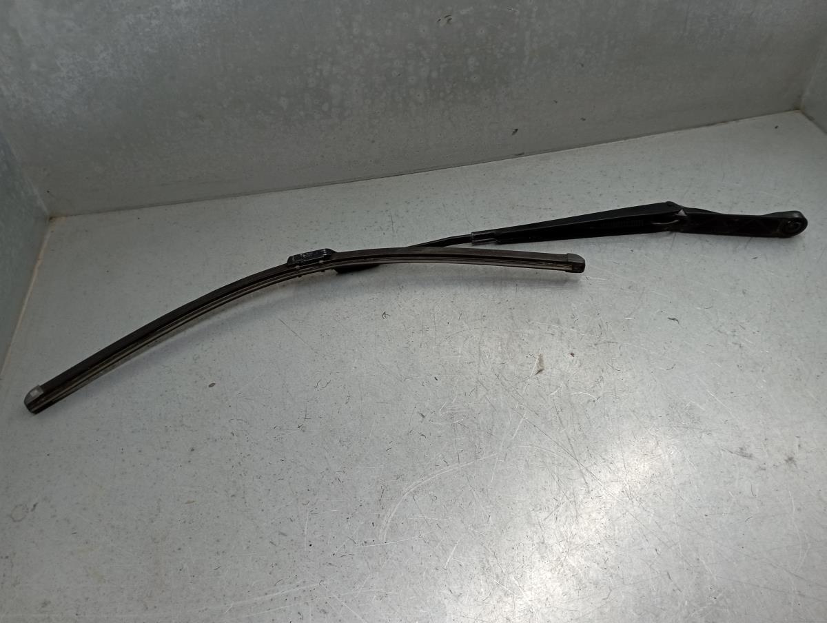 Windscreen wiper arm Right front OPEL Astra J
