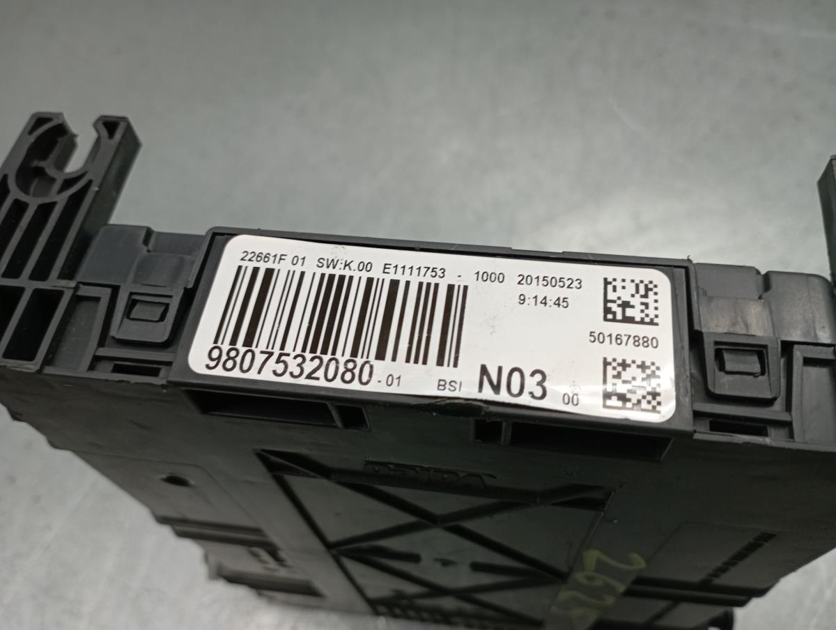 Caixa fusíveis / SAM / BSI PEUGEOT 208 Imagem-2