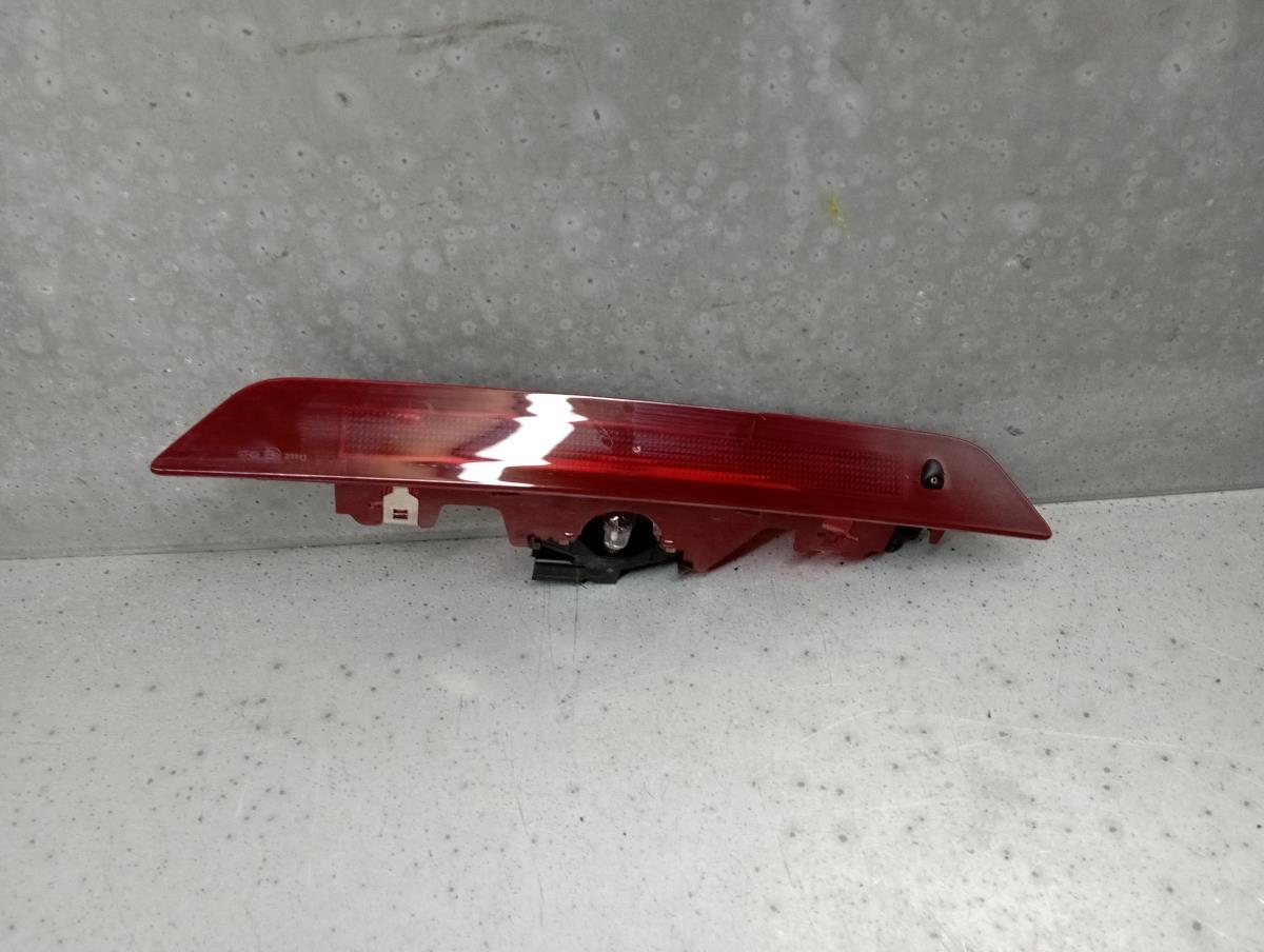 Feu de stop supplémentaire / 3e feu DACIA Sandero III Imagem-1