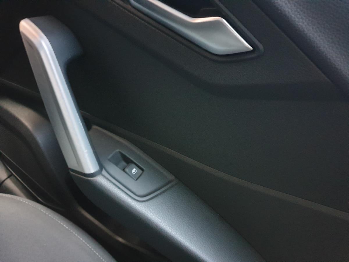 Comando / interruttore alzacristallo posteriore destro AUDI Q2 (GA)