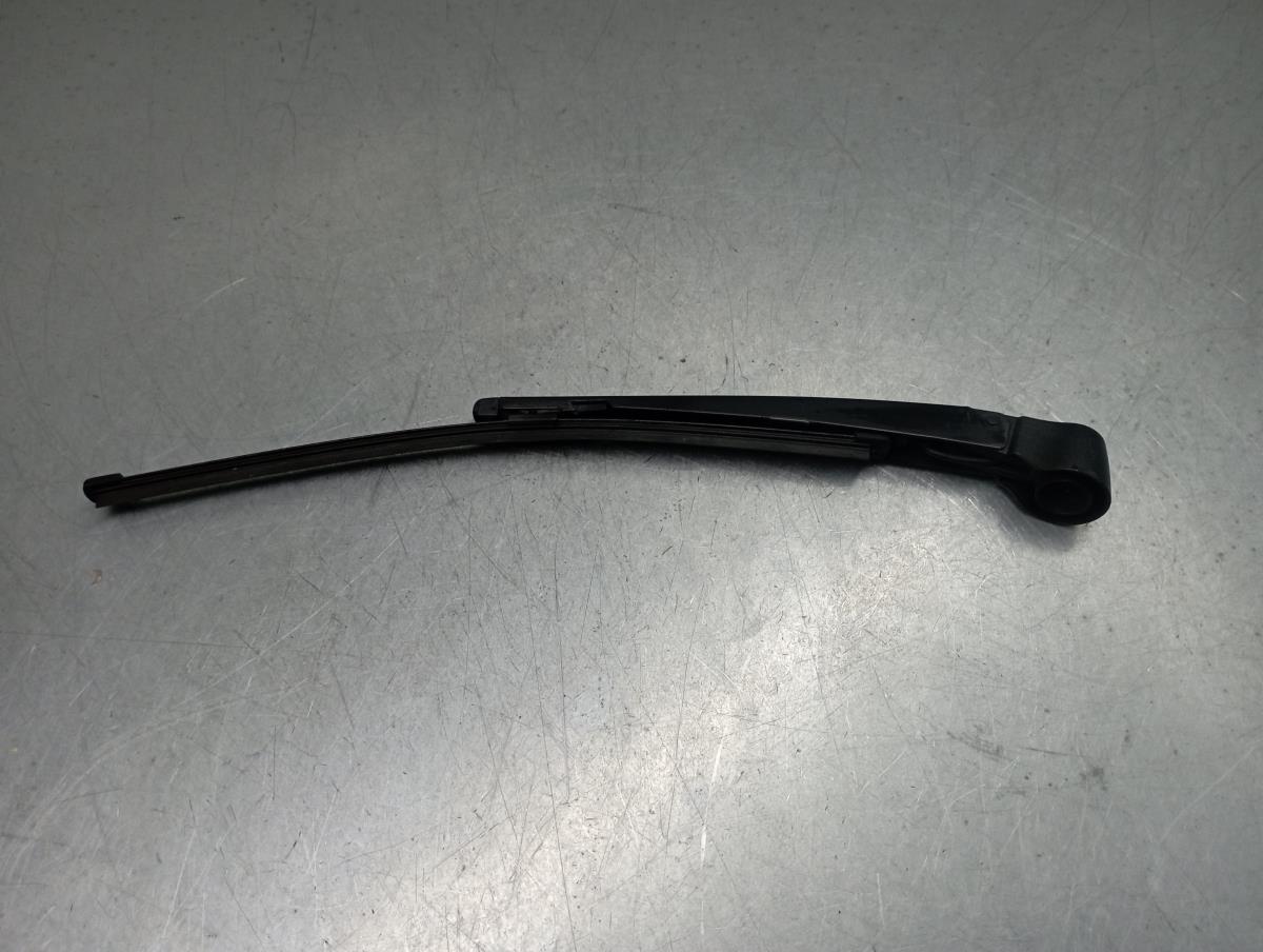 Brazo de limpiaparabrisas trasero MERCEDES-BENZ CLA Shooting Brake (X117) Imagem-1