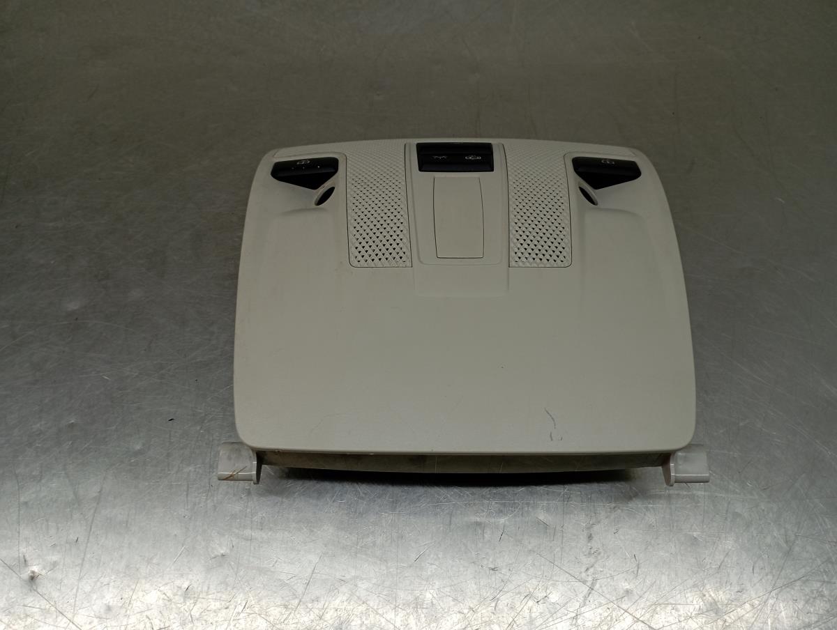 Plafonier frente MERCEDES-BENZ CLA Shooting Brake (X117)