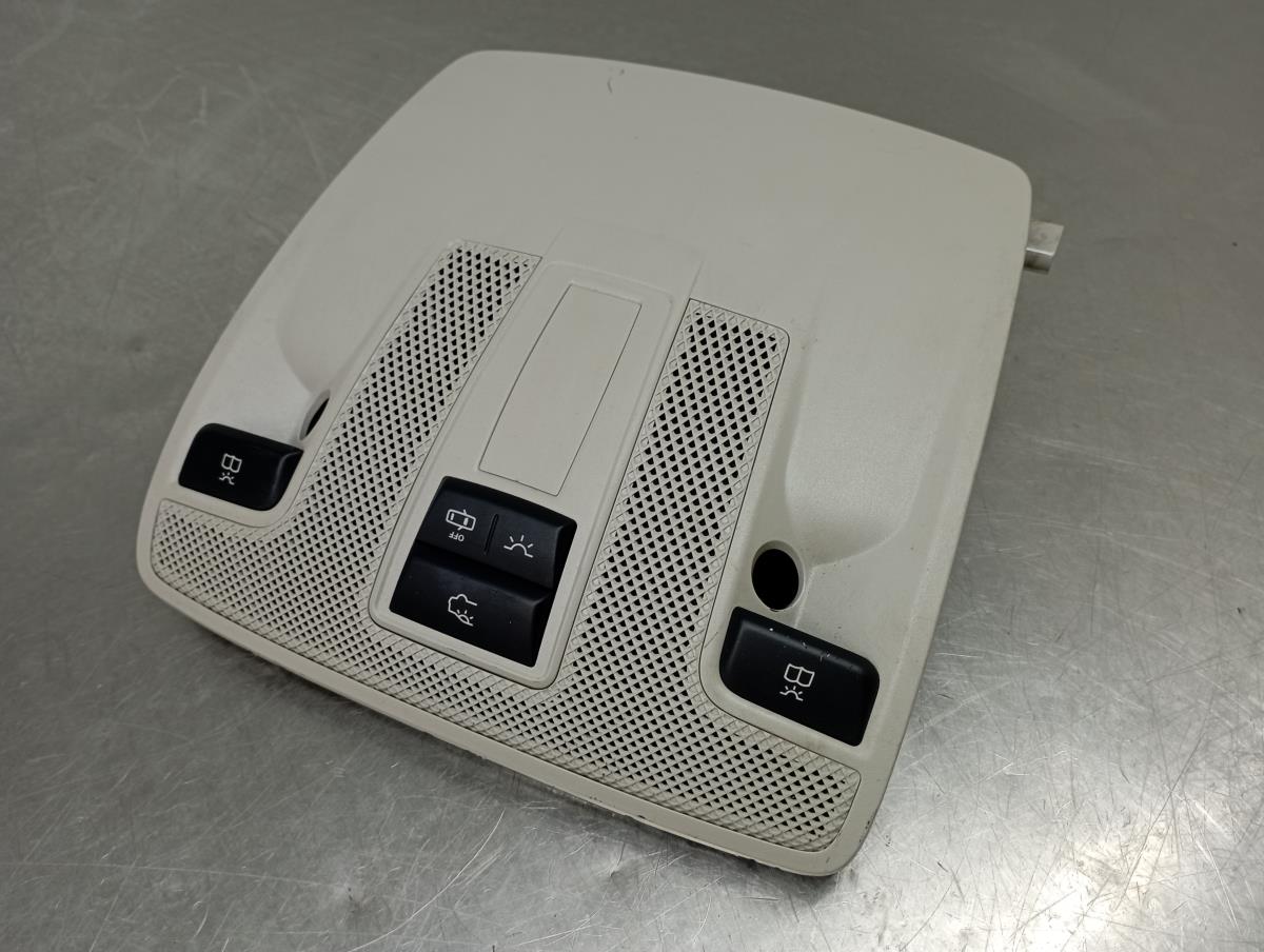 Plafonier frente MERCEDES-BENZ CLA Shooting Brake (X117) Imagem-1