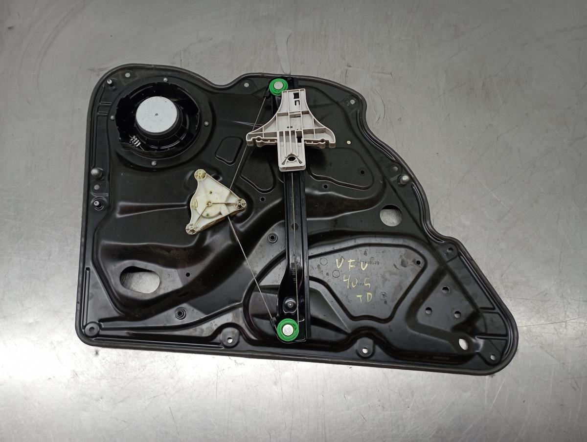 Elevador vidros trás direito VOLKSWAGEN Passat Variant (3C5)