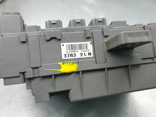 Caixa fusíveis / SAM / BSI HONDA Civic VIII Hatchback (FN_, FK_) Imagem-3