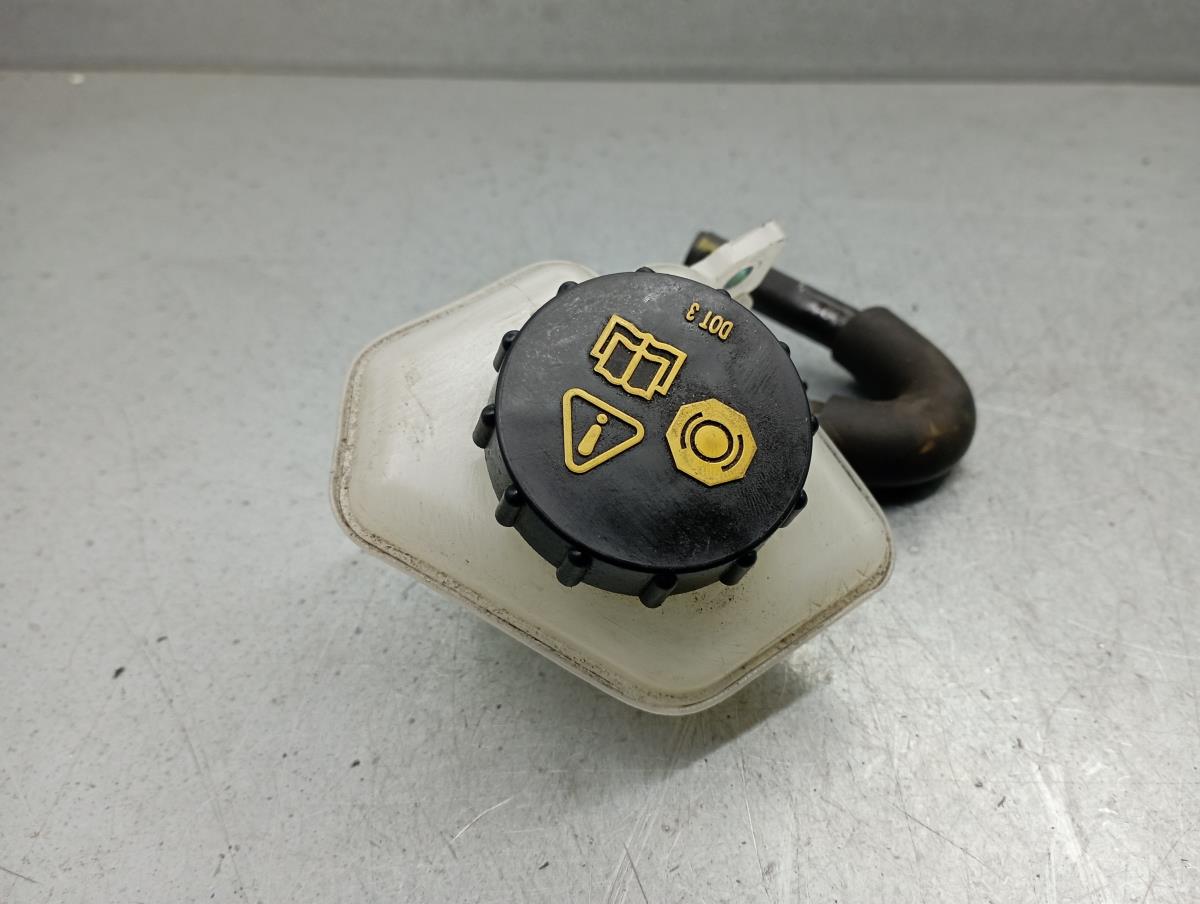 Brake fluid reservoir MAZDA CX-3 (DK) Imagem-1