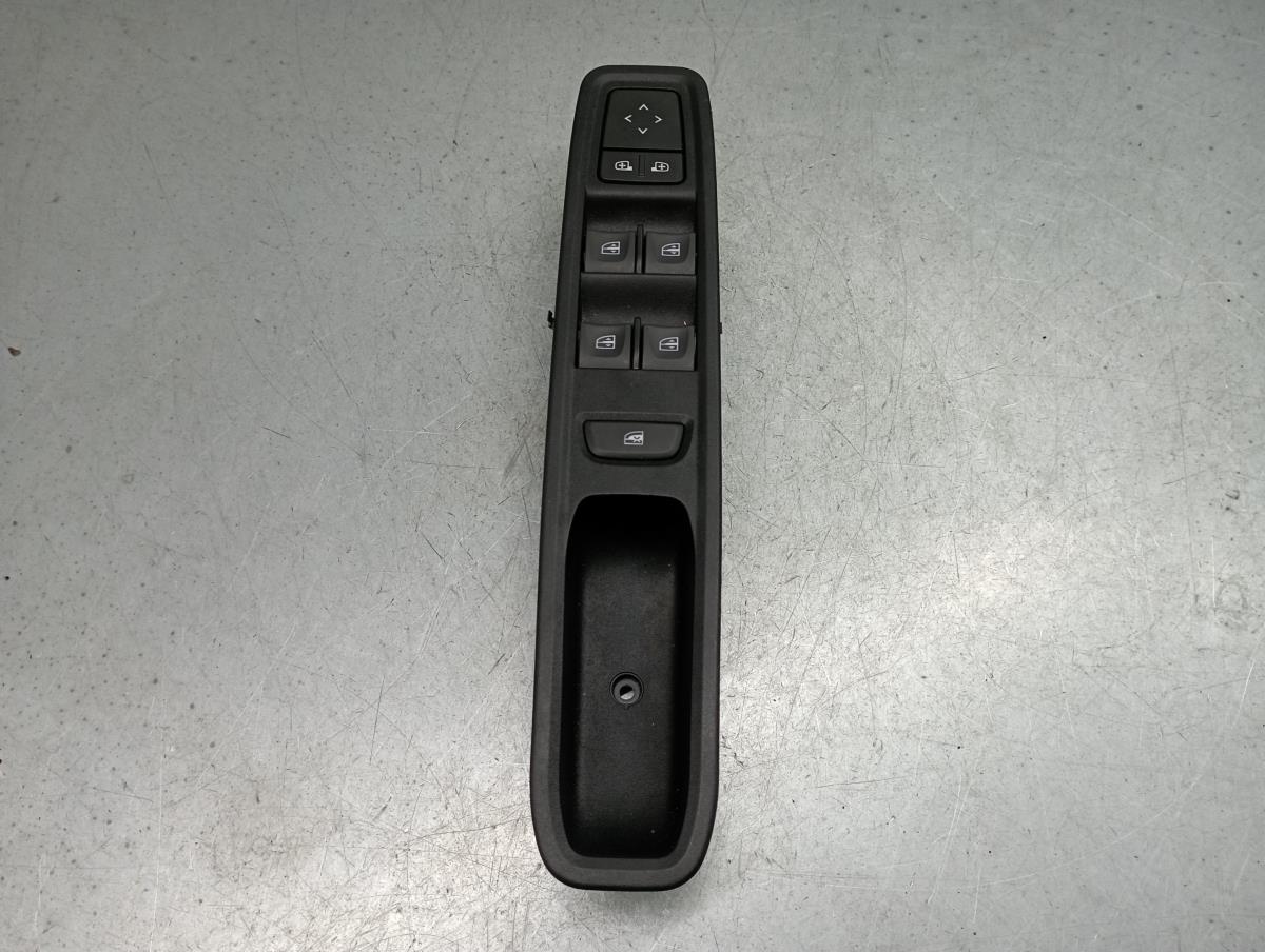 Left Front window control DACIA Sandero III