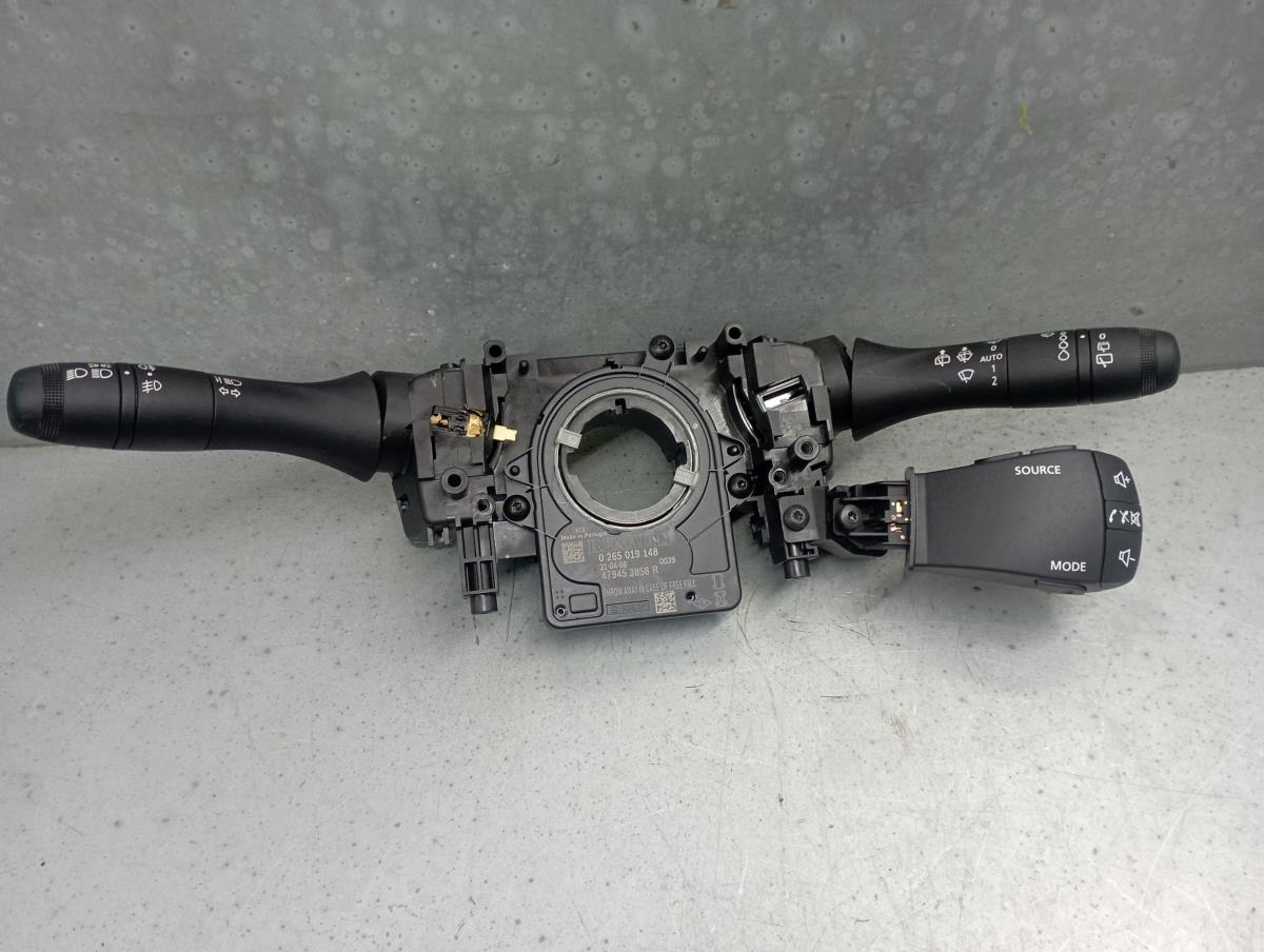 Light and wiper lever set DACIA Sandero III