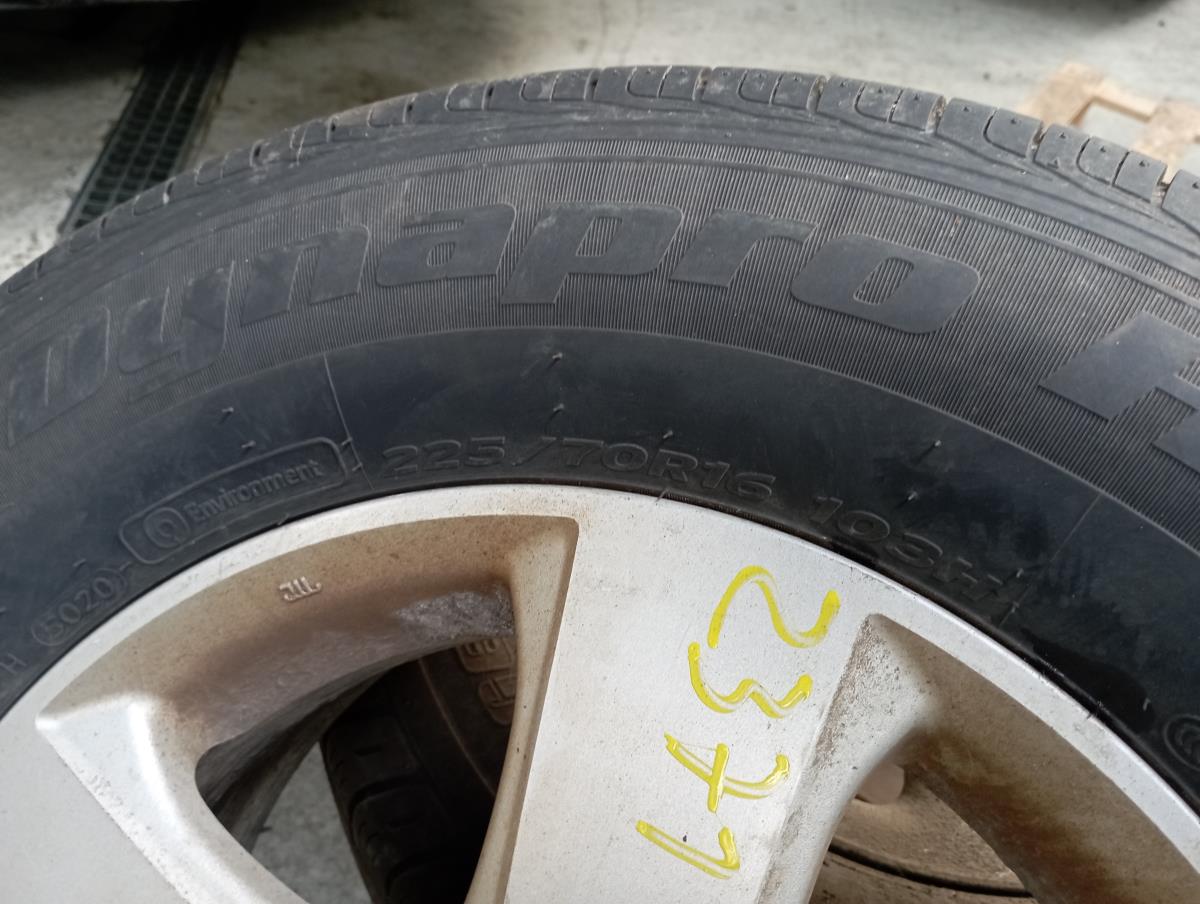 Pneu SUZUKI Grand Vitara II (JT, TE, TD) Imagem-1