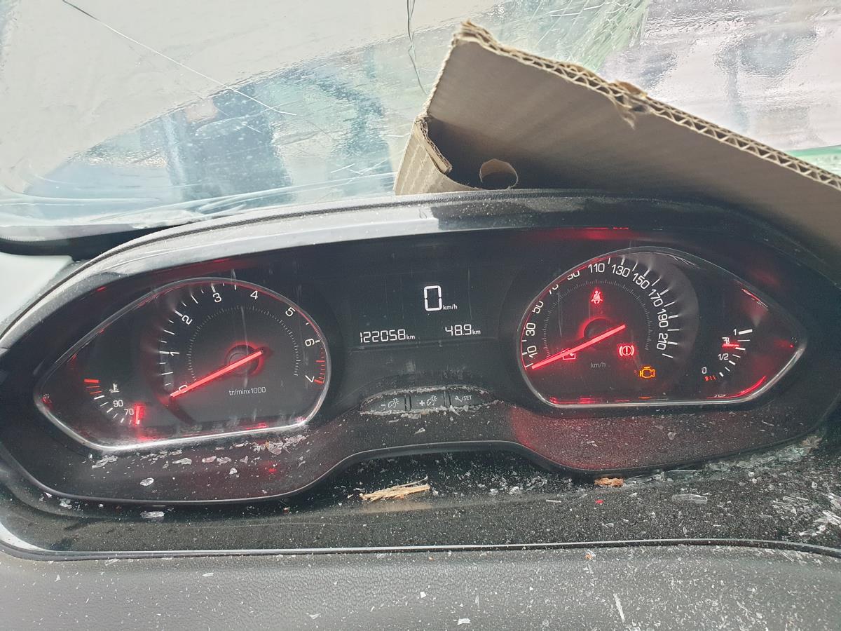 Quadrante / painel de instrumentos PEUGEOT 208 Imagem-5