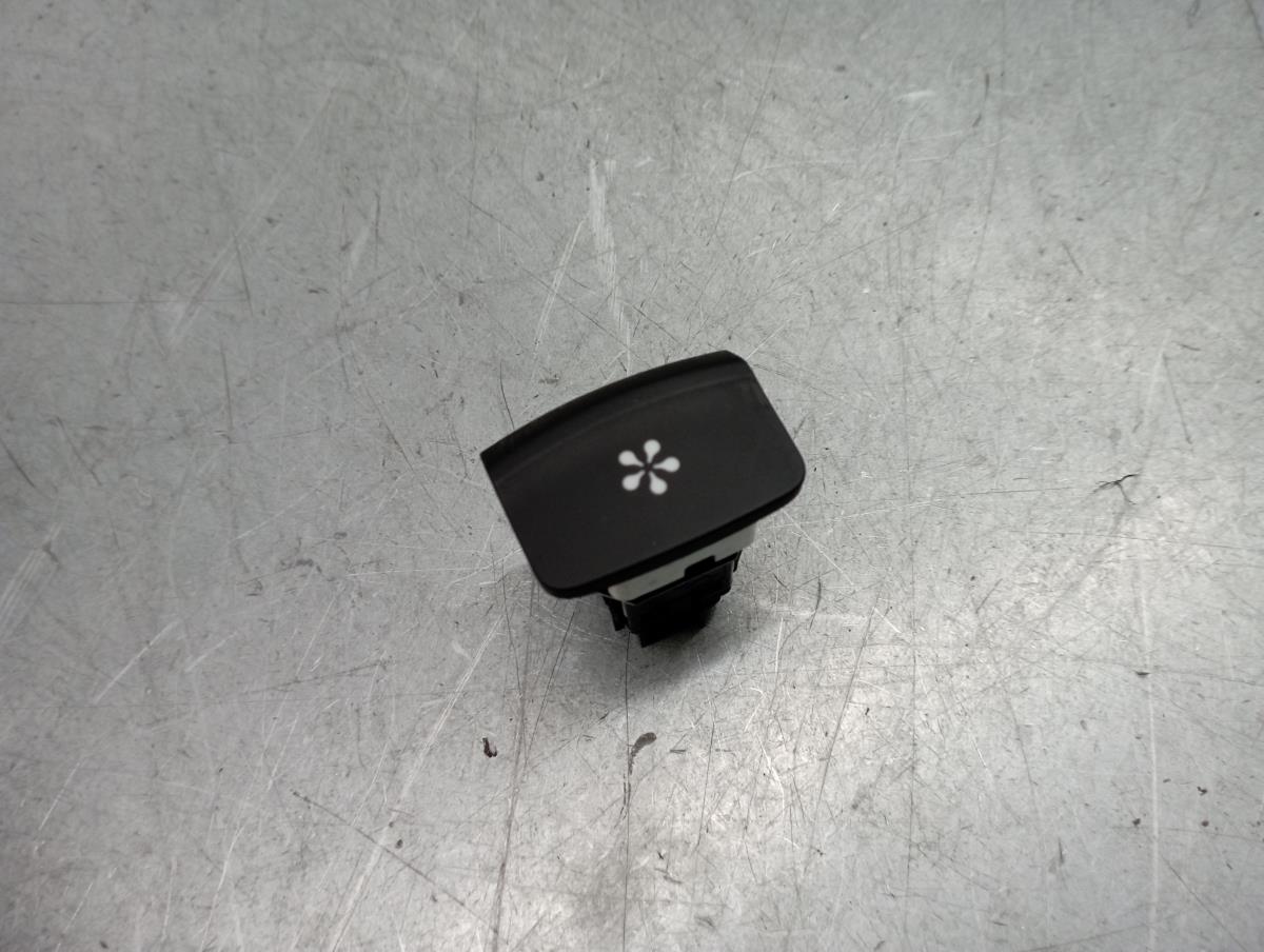 Commande / interrupteur multifonctions RENAULT Megane IV (B9A/M_)