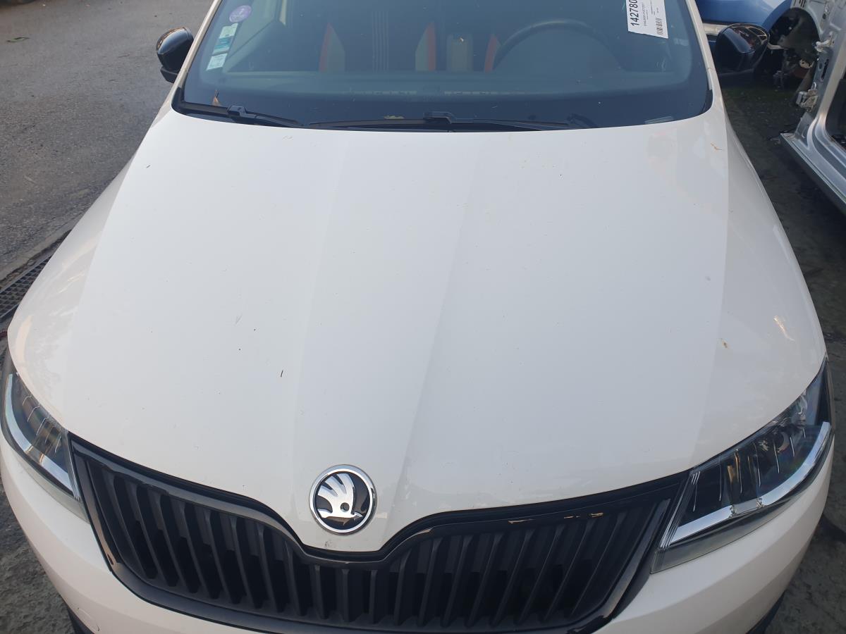 Capot SKODA Rapid Spaceback (NH1)
