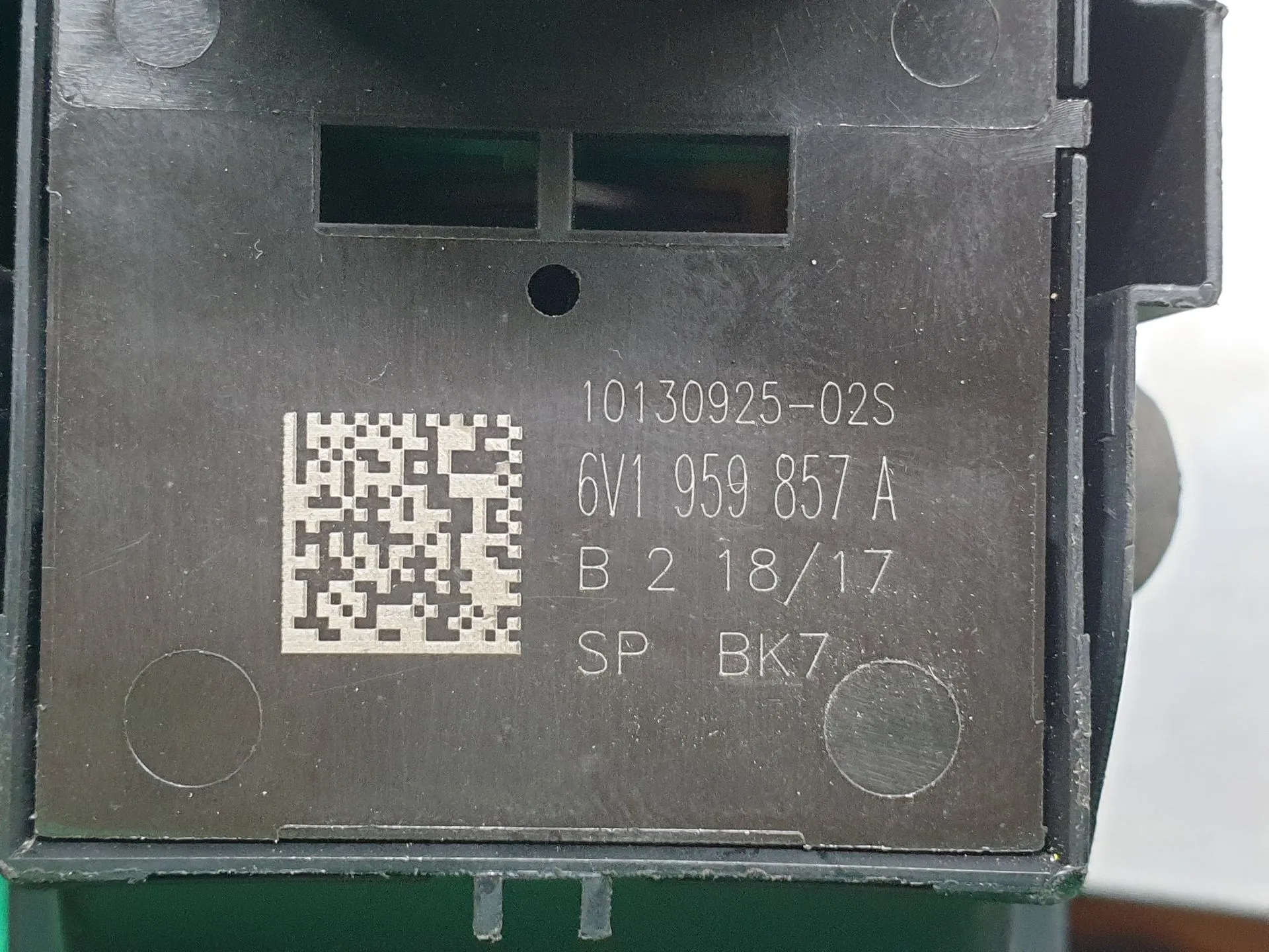 Left Front window control SKODA Rapid Spaceback (NH1) Imagem-5