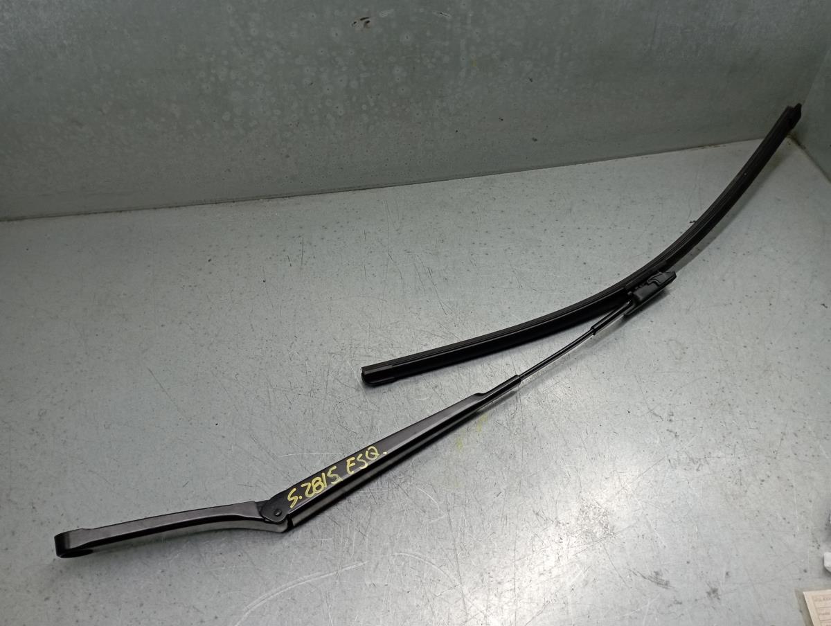 Braccio del tergicristallo anteriore sinistro SKODA Rapid Spaceback (NH1)