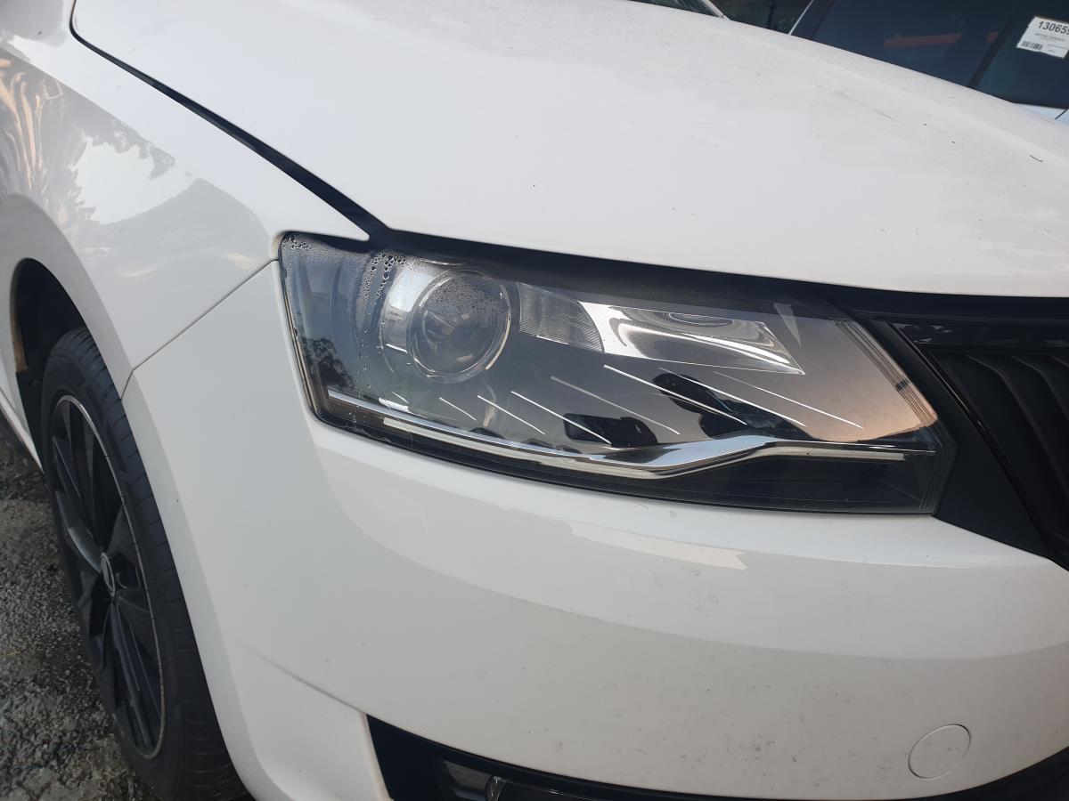 Faro anteriore destro SKODA Rapid Spaceback (NH1) Imagem-1
