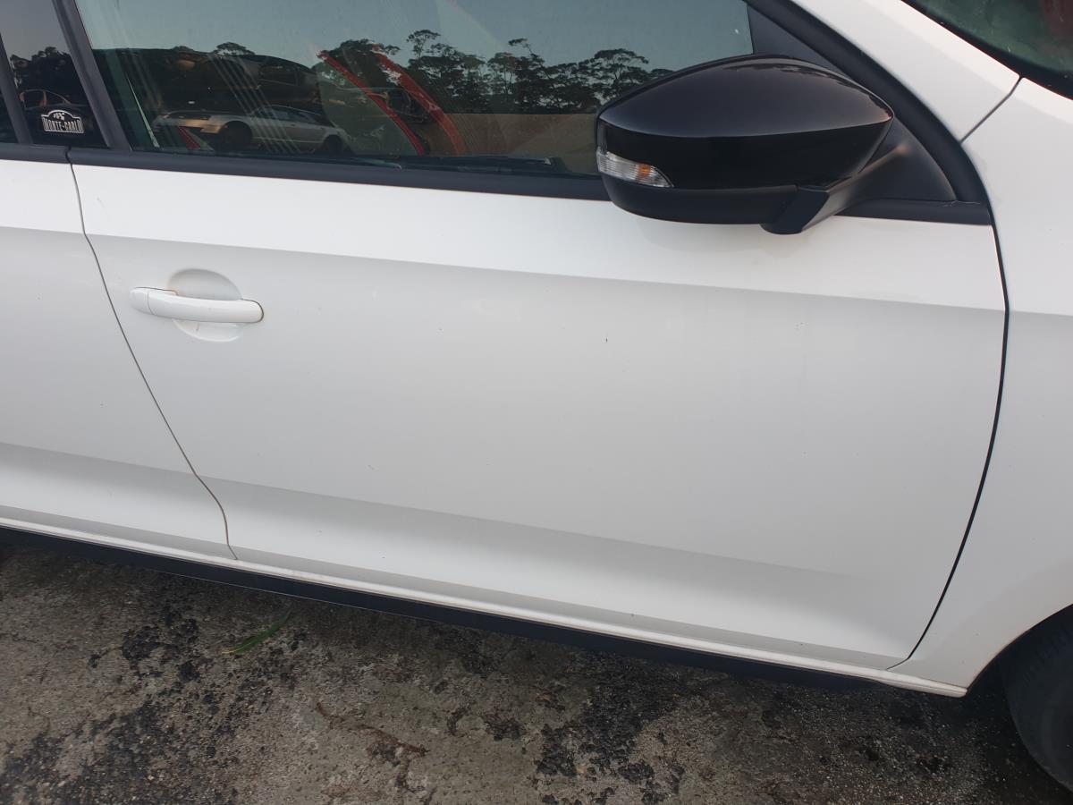 Puerta Delantero Derecho SKODA Rapid Spaceback (NH1) Imagem-1